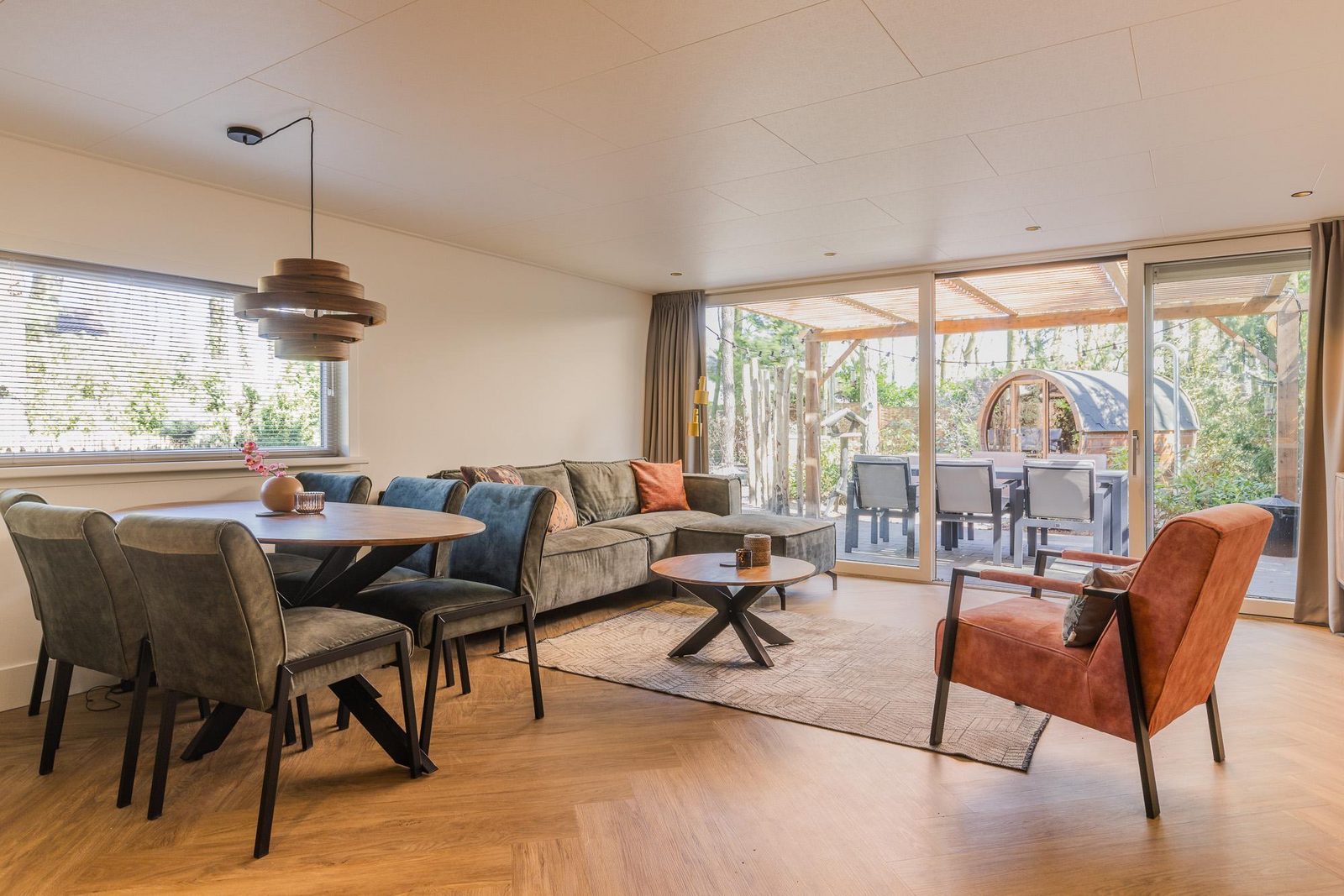 Bos Bungalow Eco 6 Personen mit Hottub und Sauna