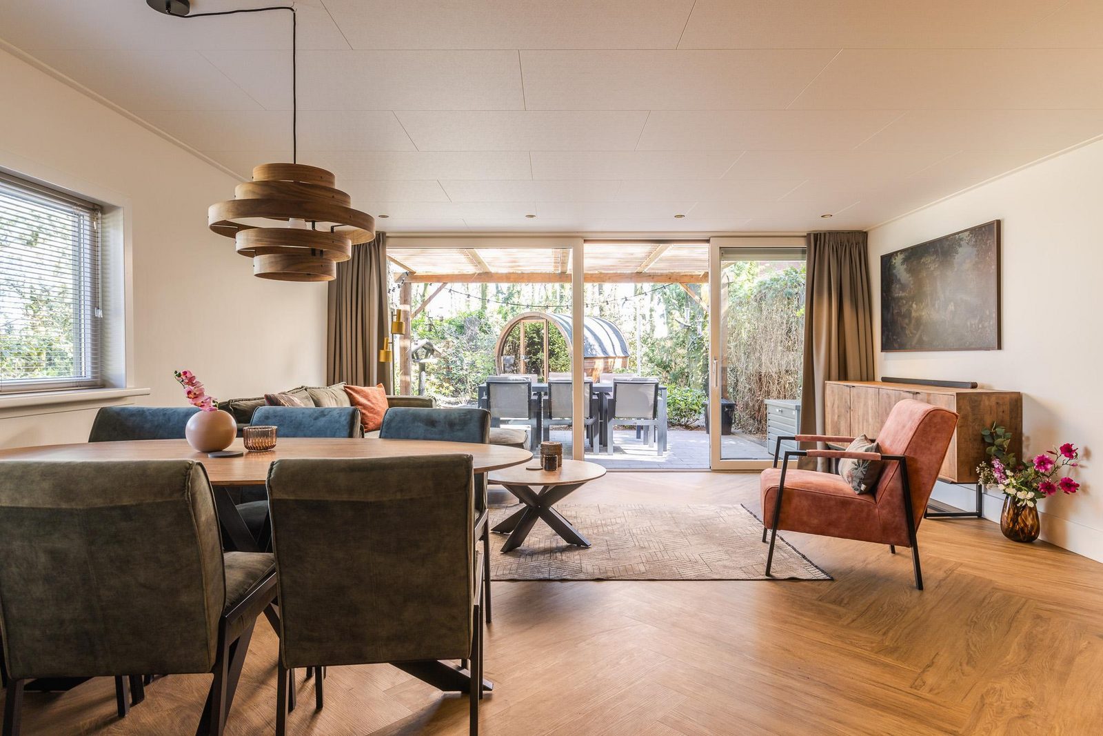 Bos Bungalow Eco 6 Personen mit Hottub und Sauna