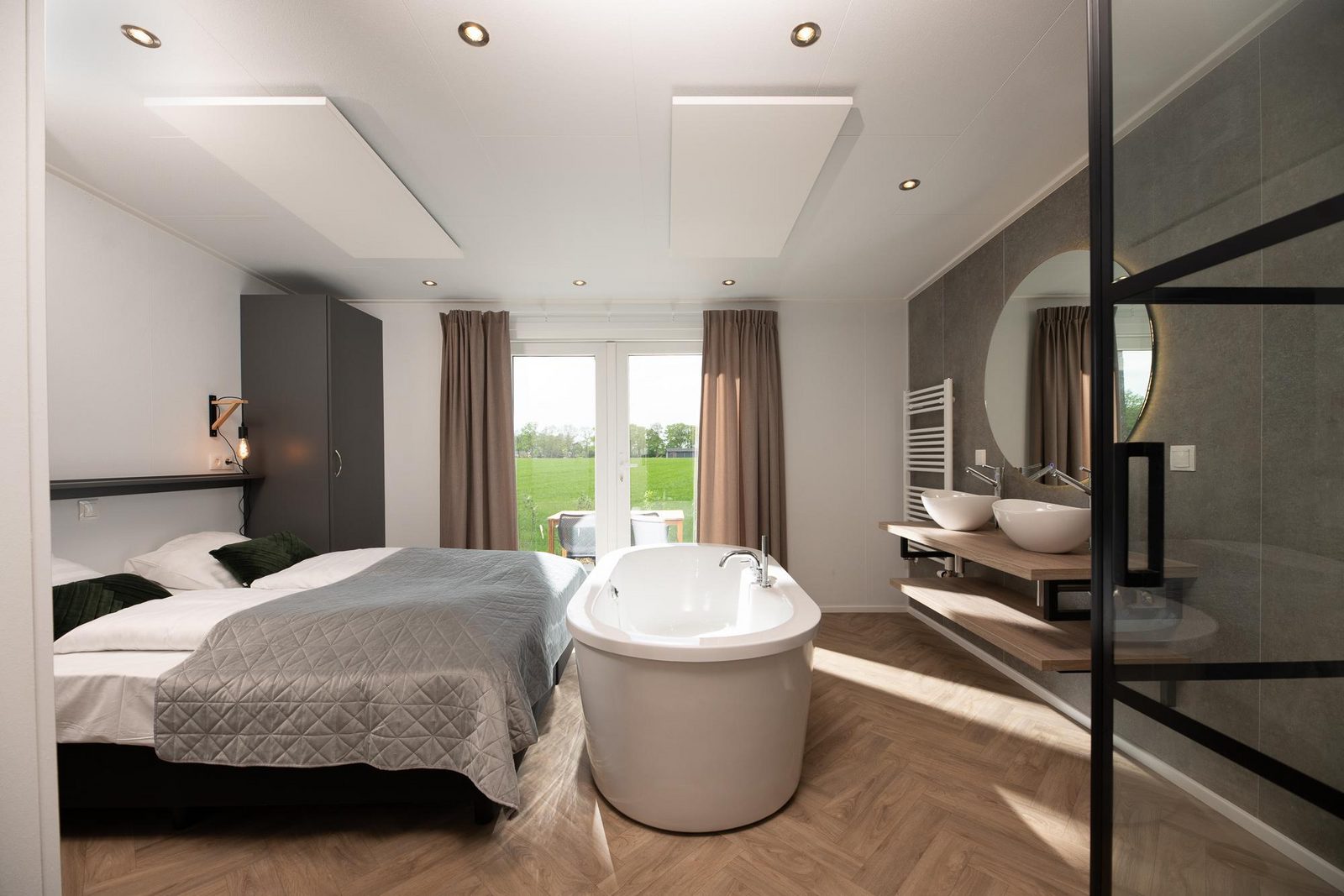 Panorama Wellnesslodge | Jacuzzi, Sauna und Bad | 2 Personen