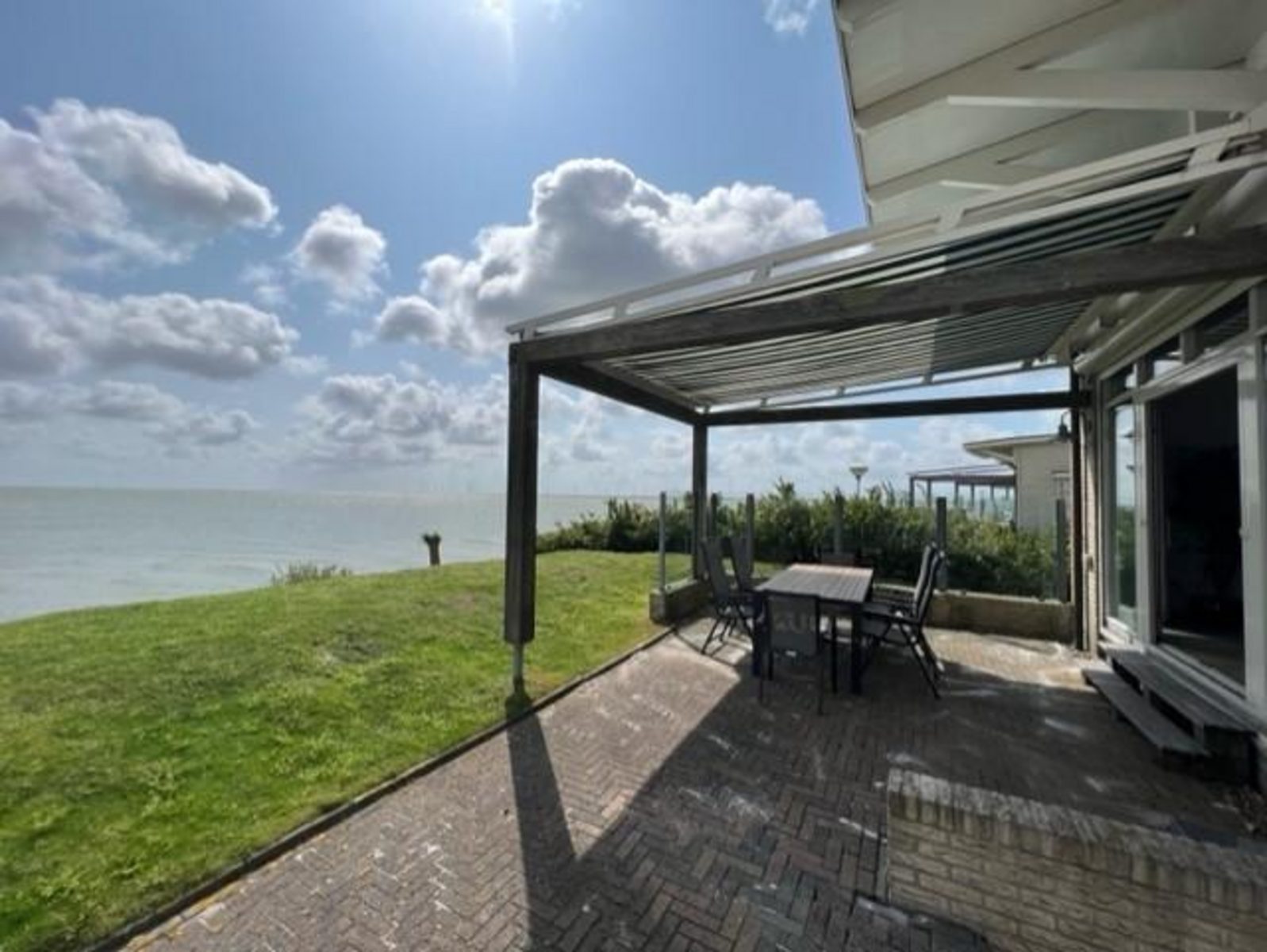Dijkvilla 5 persons