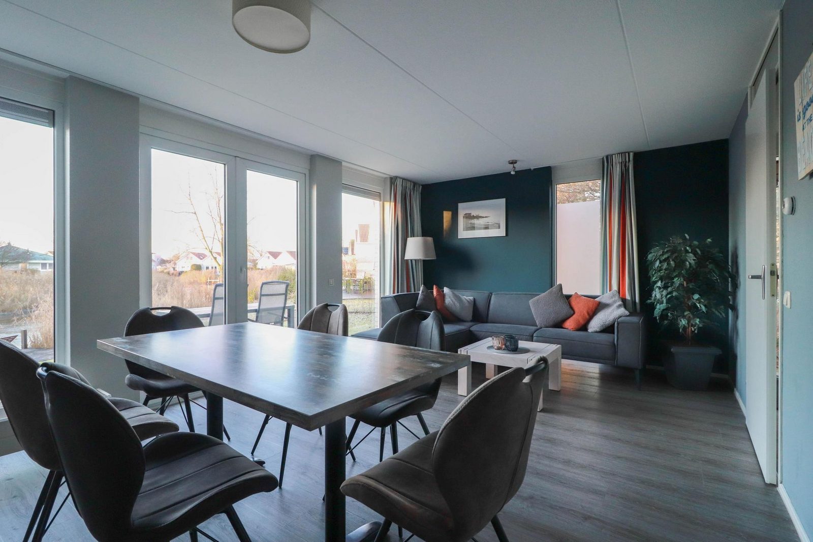 Schakel 6 persons