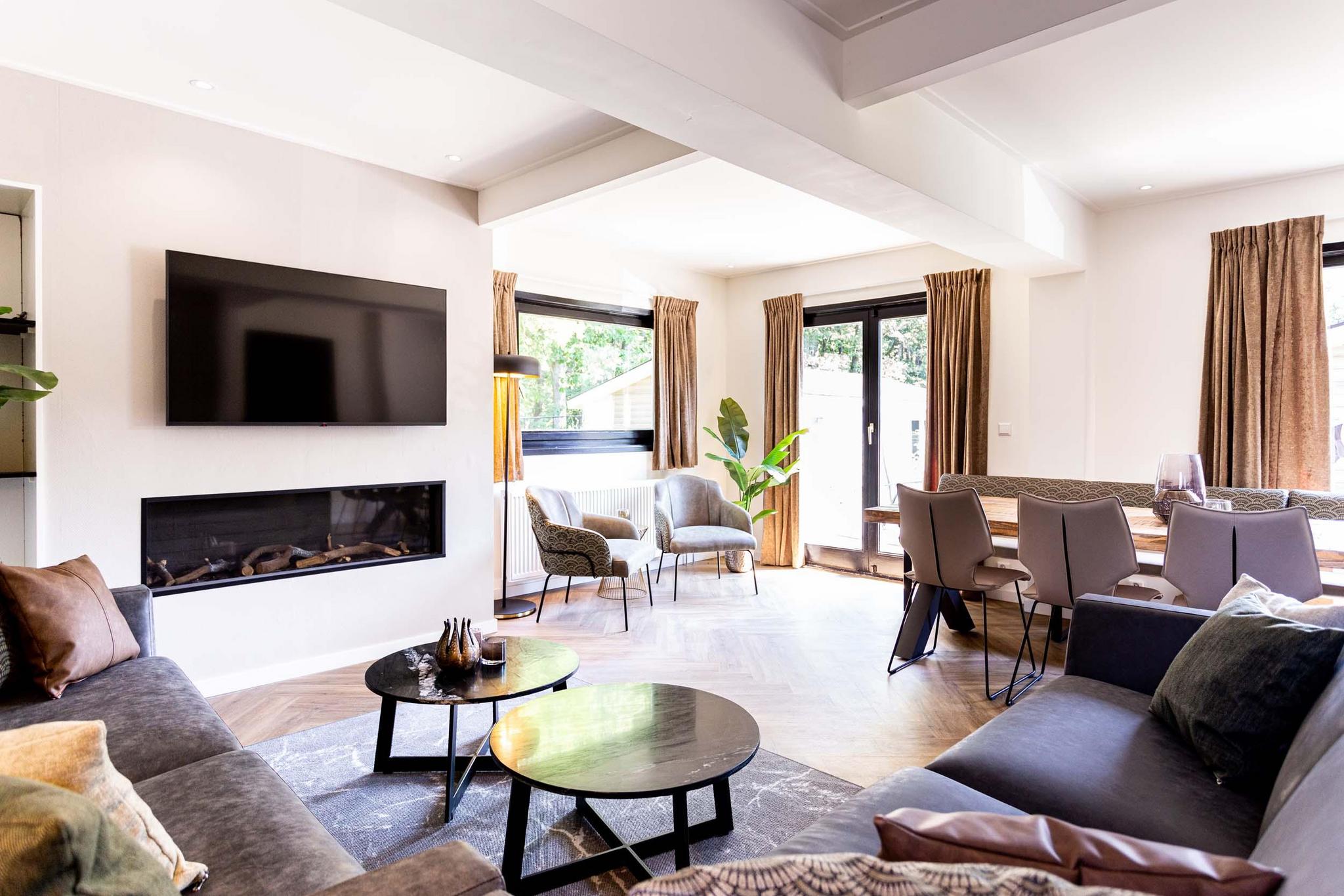 villa-8-people-wellness-hottub