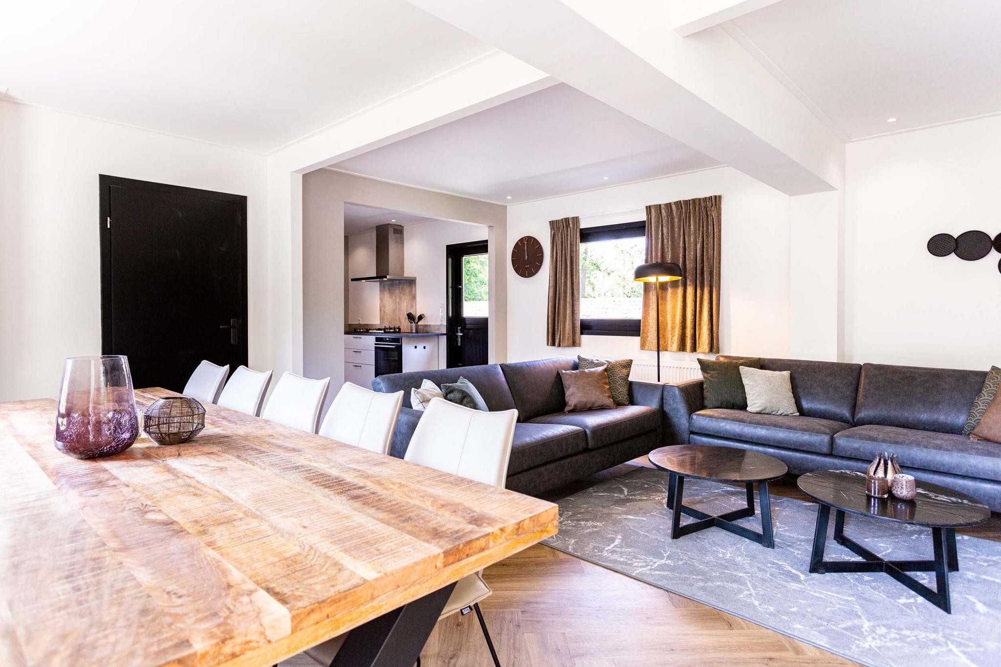 villa-8-people-wellness-hottub