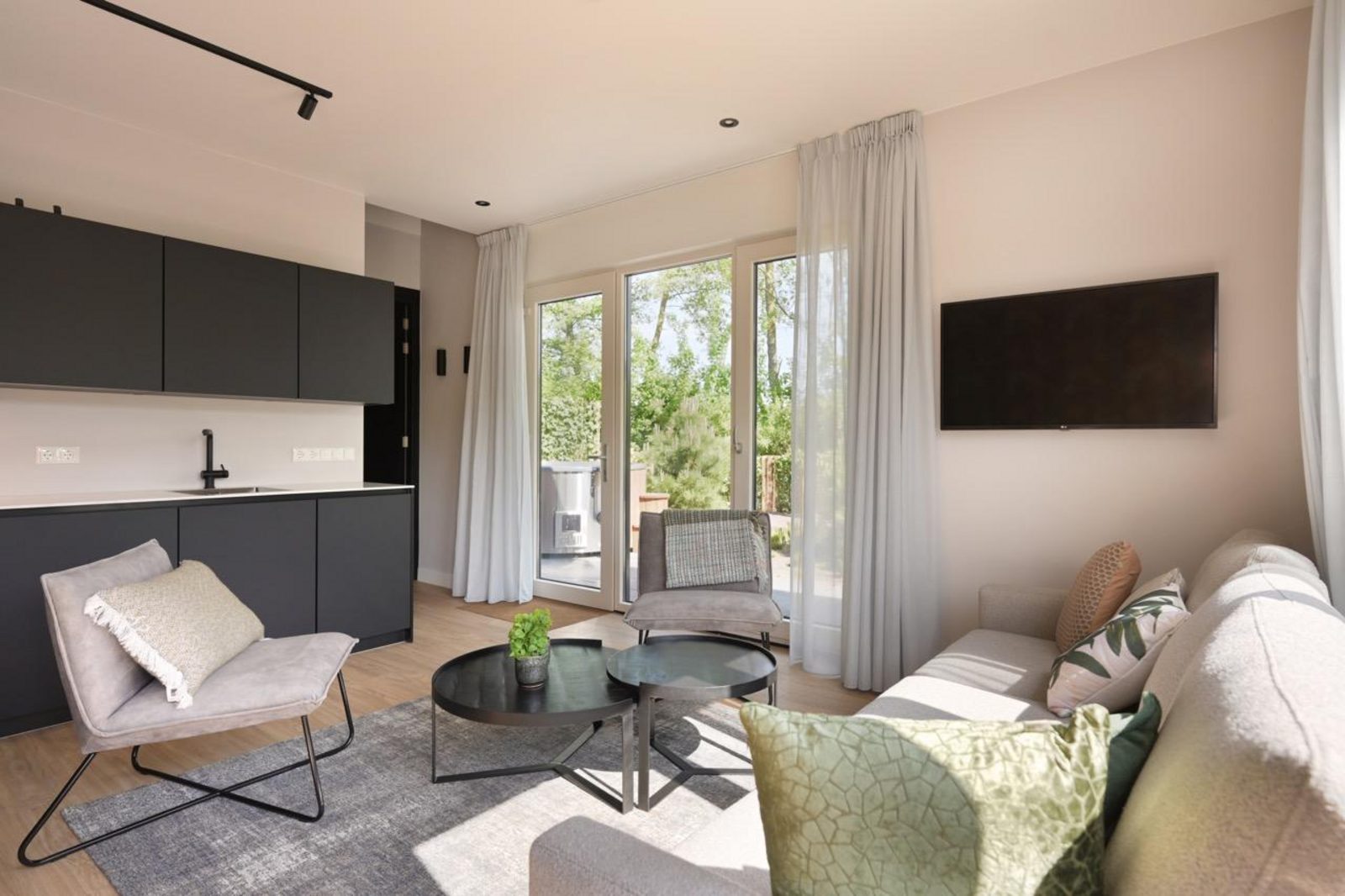 Heide Hoeve Corner House with Hottub | 6 persons