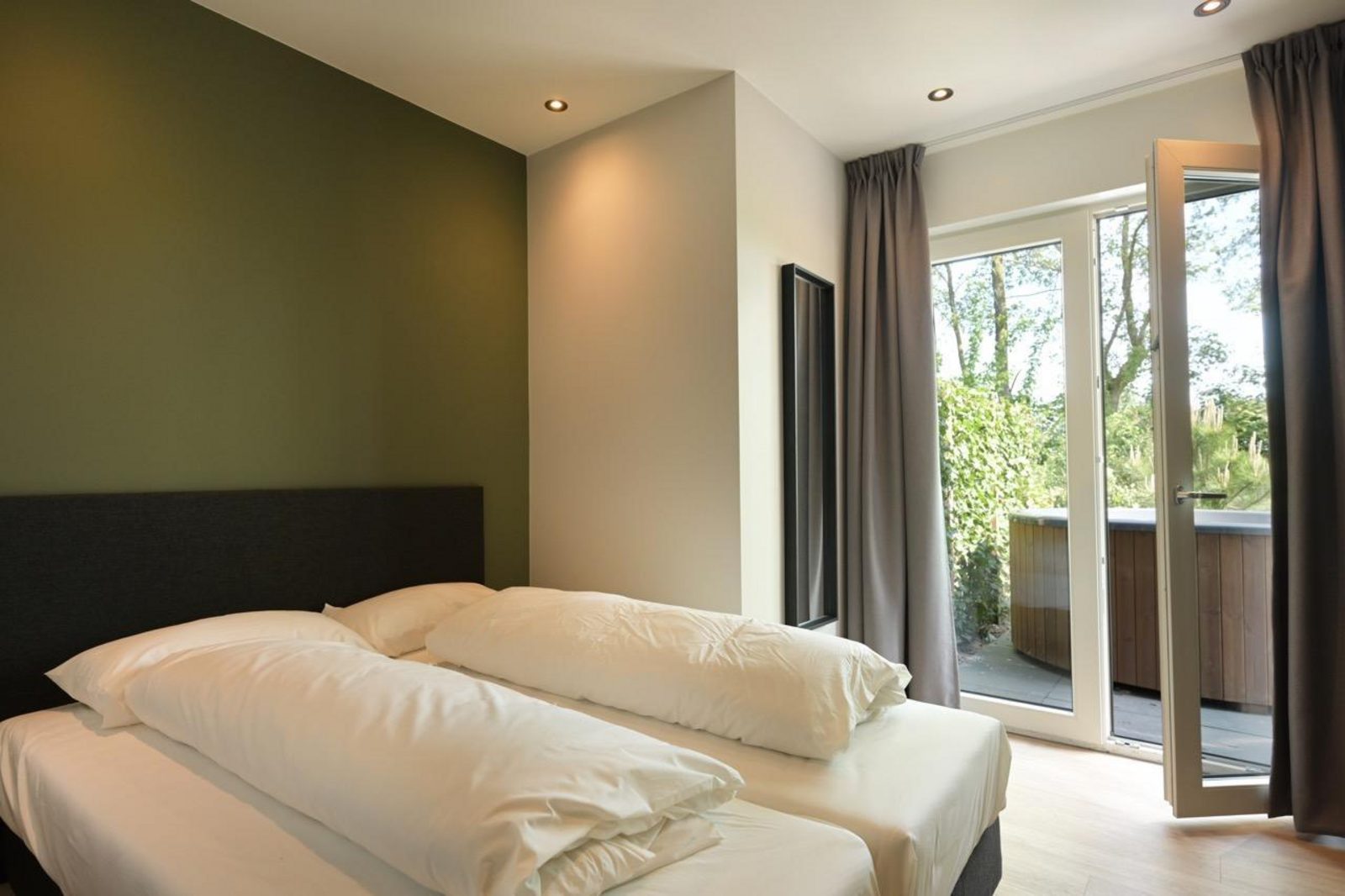 Heide Hoeve Corner House with Hottub | 6 persons