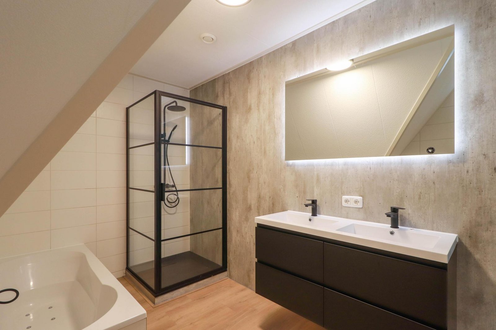Beachvilla Royaal including an whirlpool bath