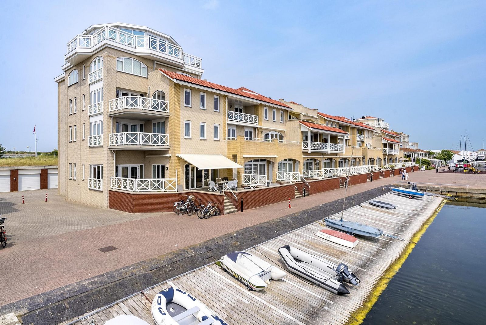 Kabbelaarsbank 411 - Port Marina Zélande