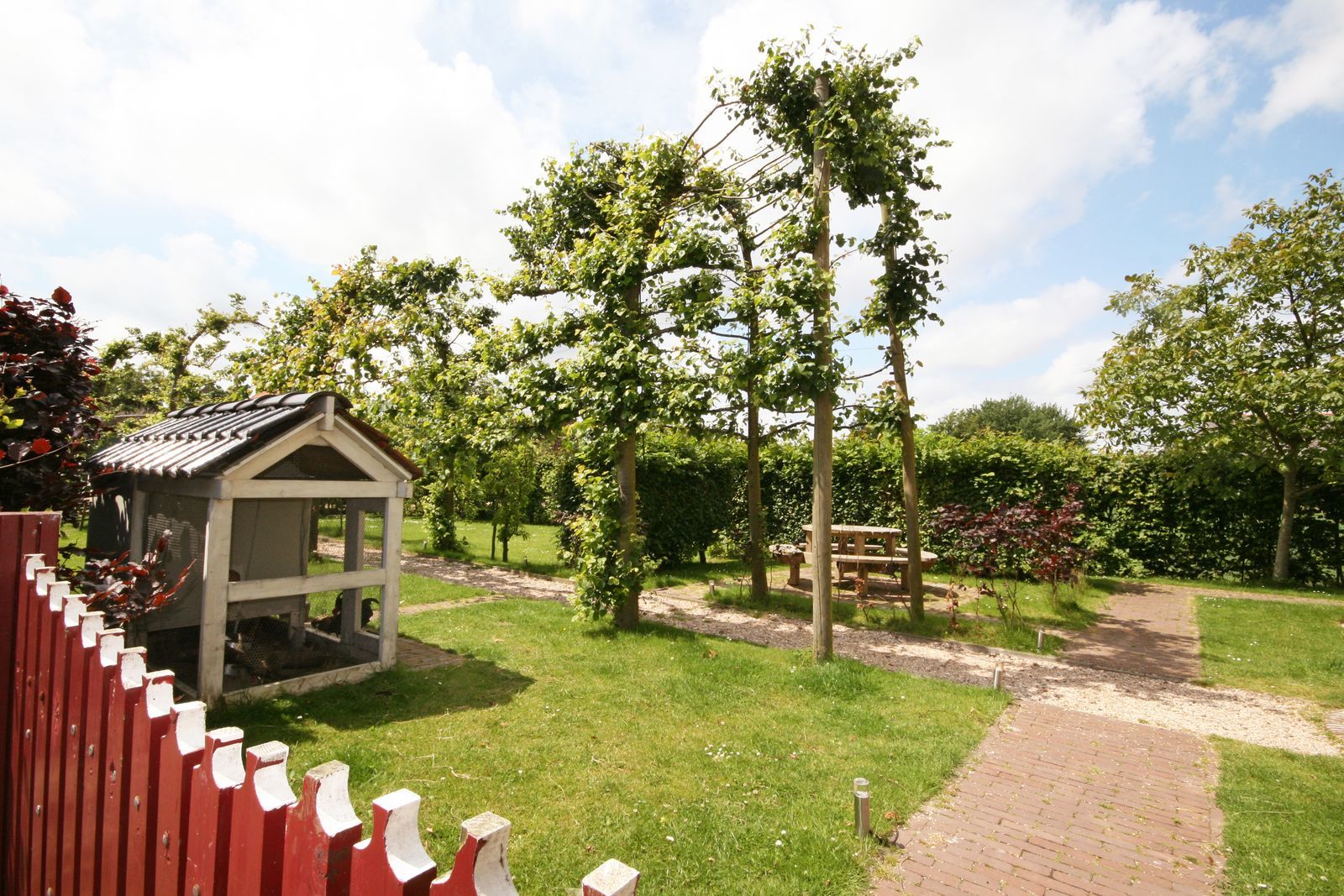 Dorpskerk - bijzonder vakantieadres in Friesland