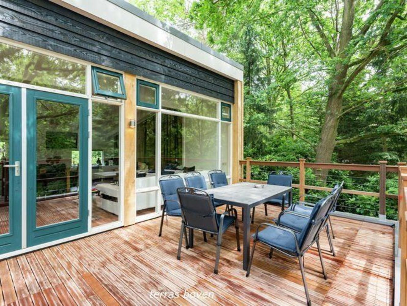 Villa Vechtdal 1 vakantiehuis aan het water