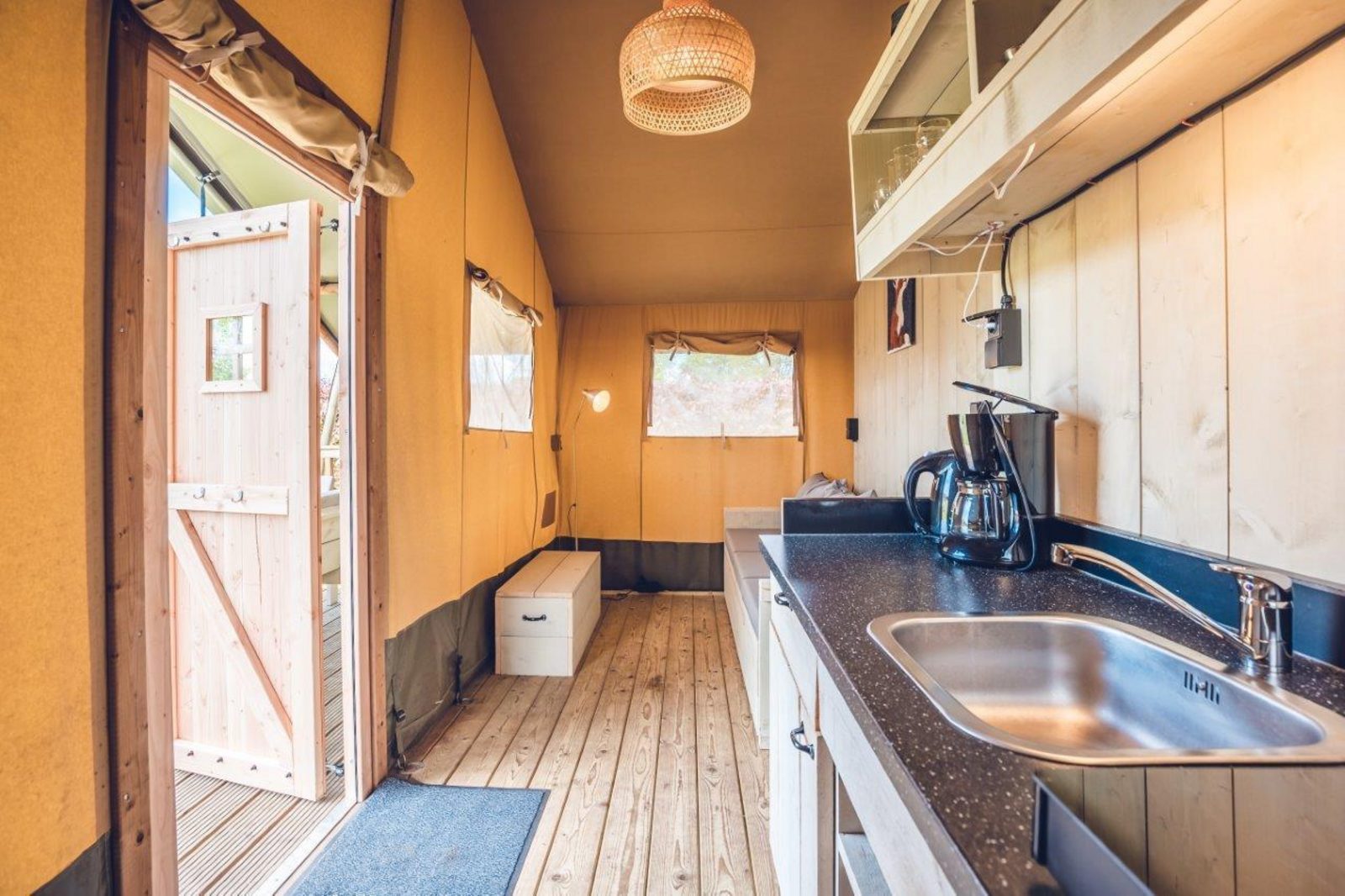 Safari tent 'Vos' | 2 - 5 people