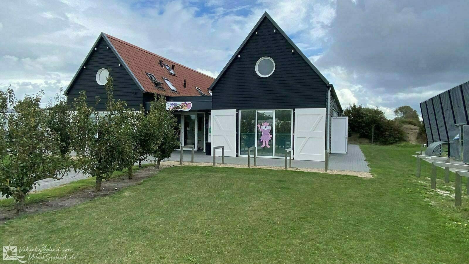 VZ2332 Vakantiechalet in Oostkapelle