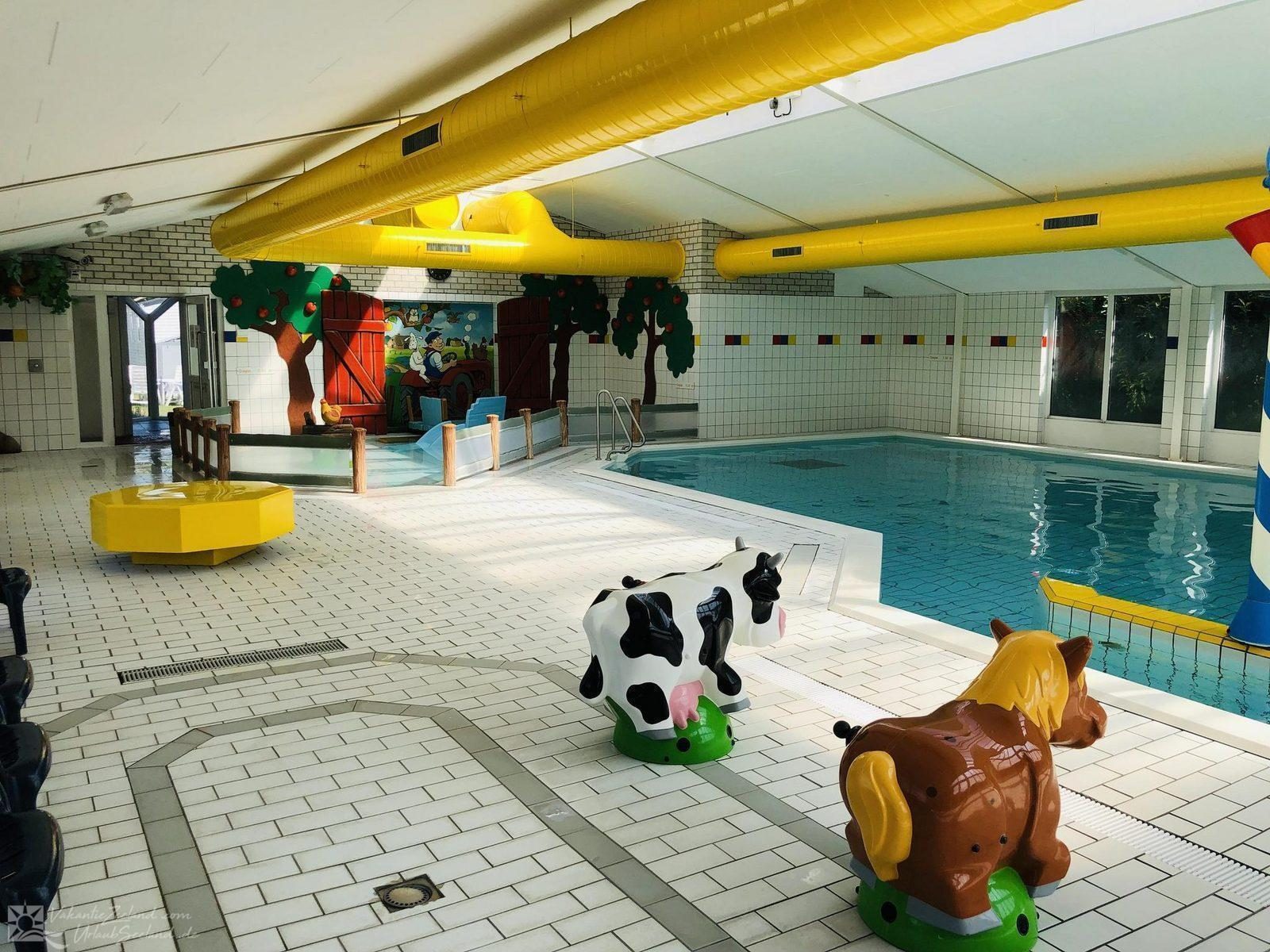 VZ2332 Vakantiechalet in Oostkapelle