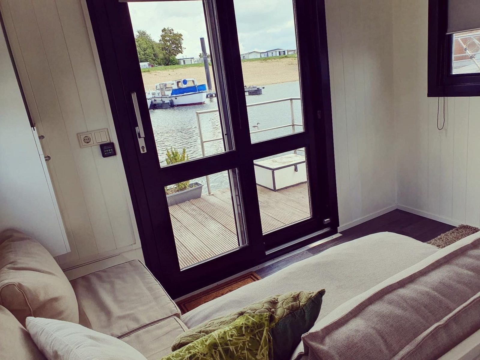 De Witte Woonboot | 2 personen