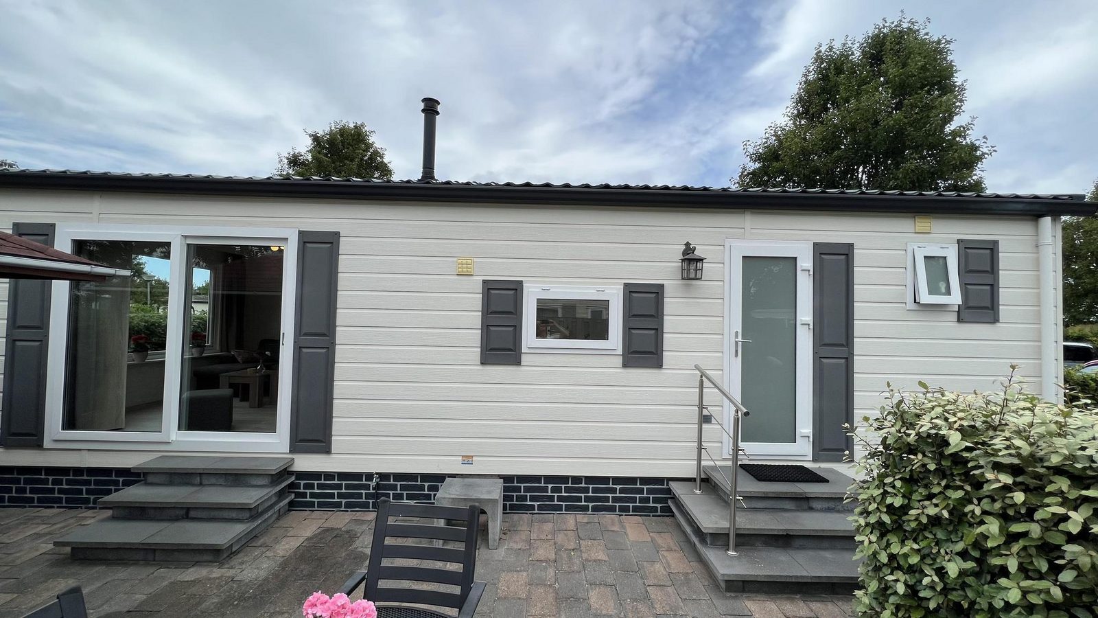 VZ677 Holiday Chalet Duif 272 Renesse
