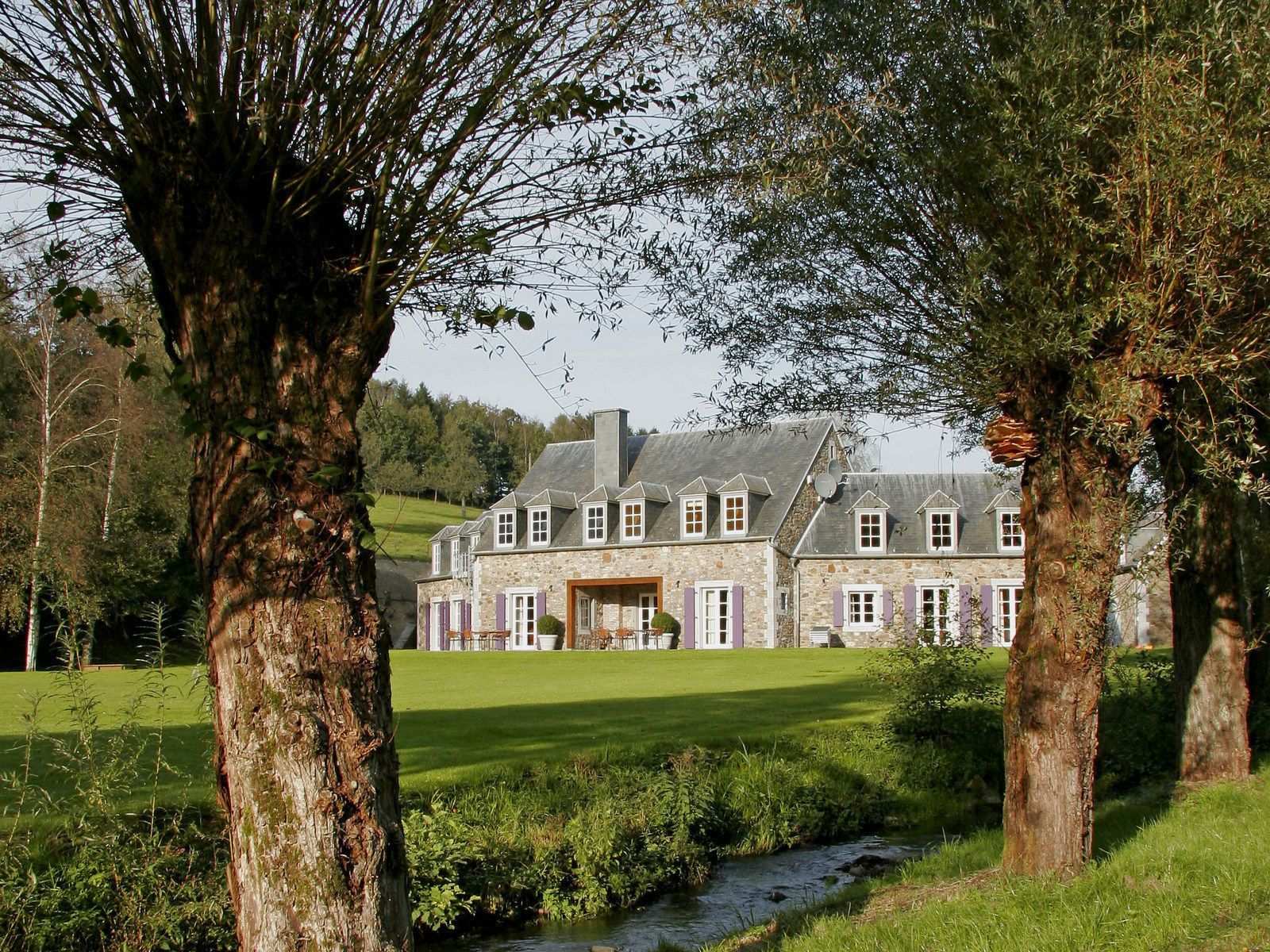 Landgoed Boukai Moulin I luxe groepsaccommodatie met zwembad