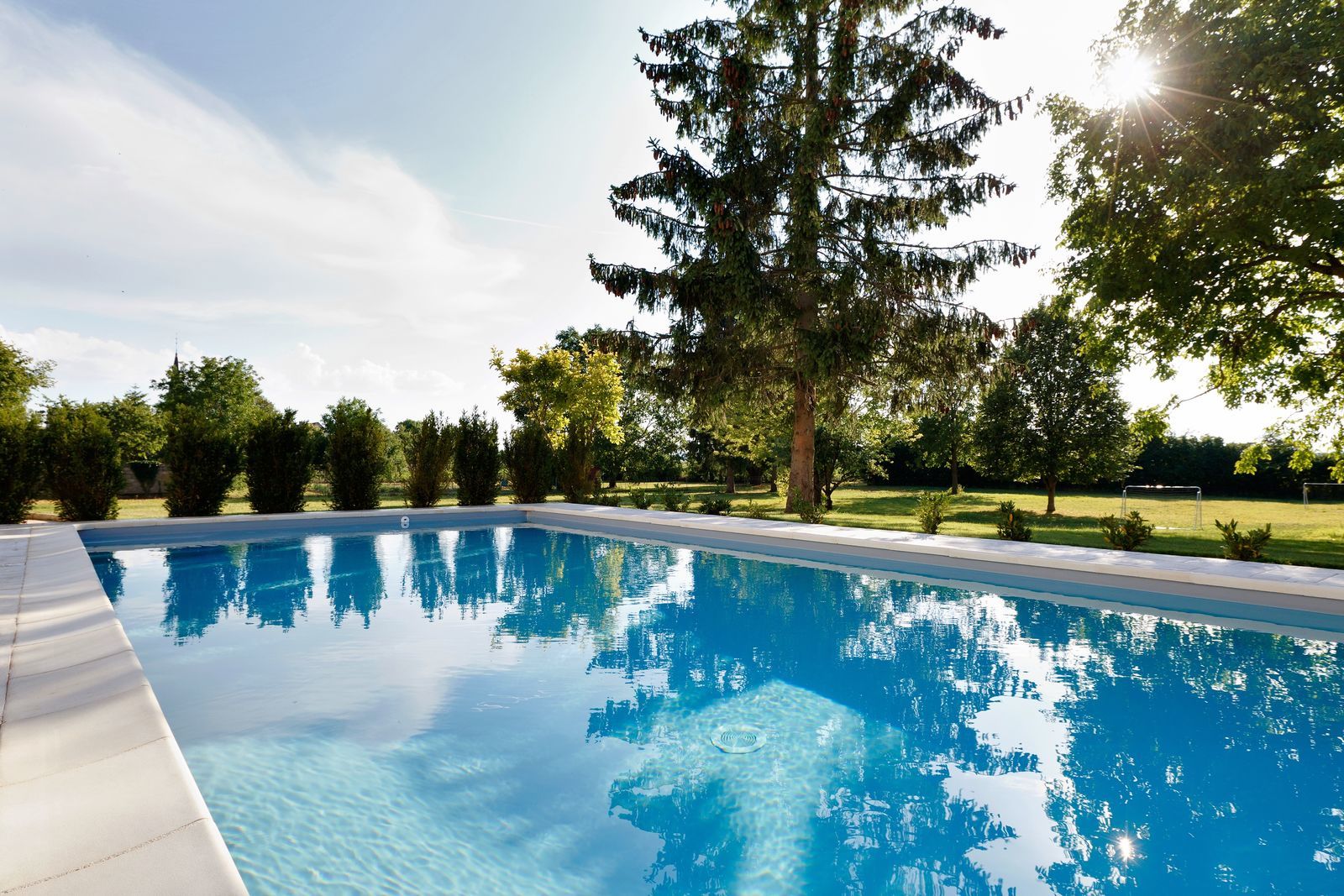 Villa la Grande Dame - luxe vakantievilla in de Bourgogne - Frankrijk