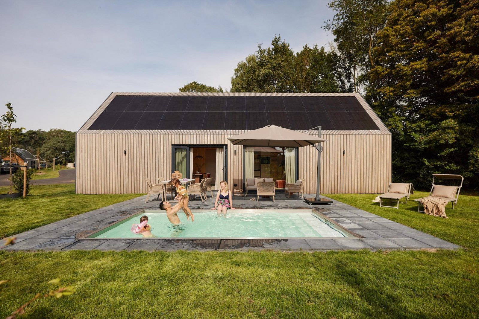 Unbrick One Family  | Infrarot-Sauna und beheizter Pool | 2+4 Pers. 