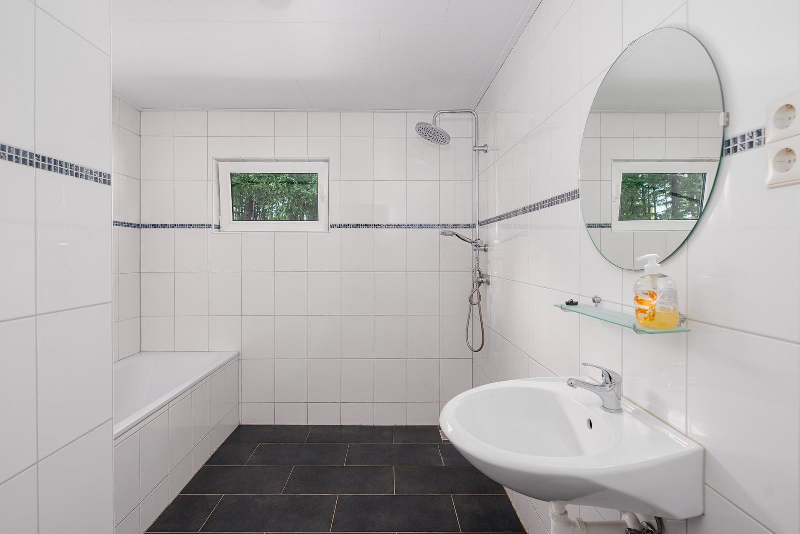 Familiehuis met Hottub | 10 Pers.