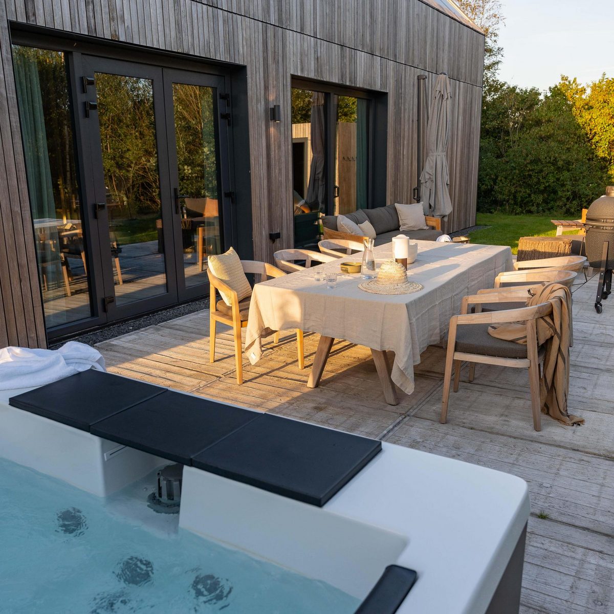 Unbrick One | Jacuzzi & Sauna | 6 Pers. 