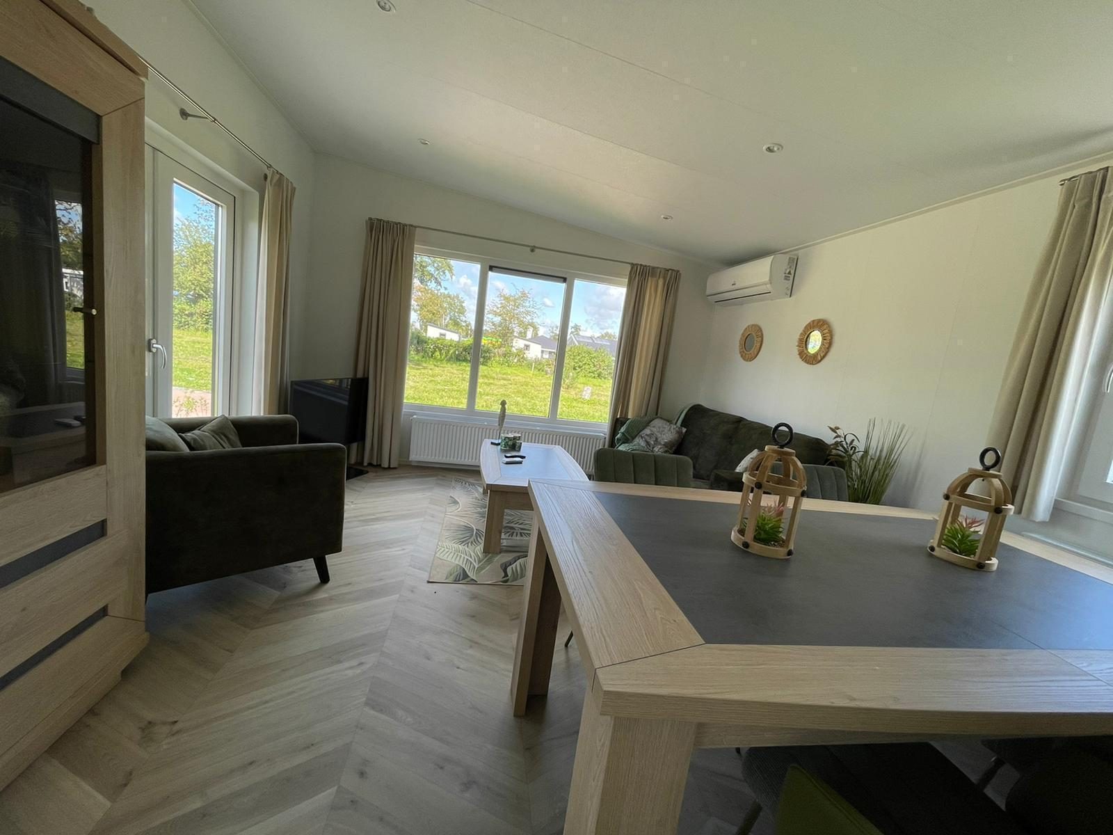 VZ2324 Vakantiechalet in Scherpenisse