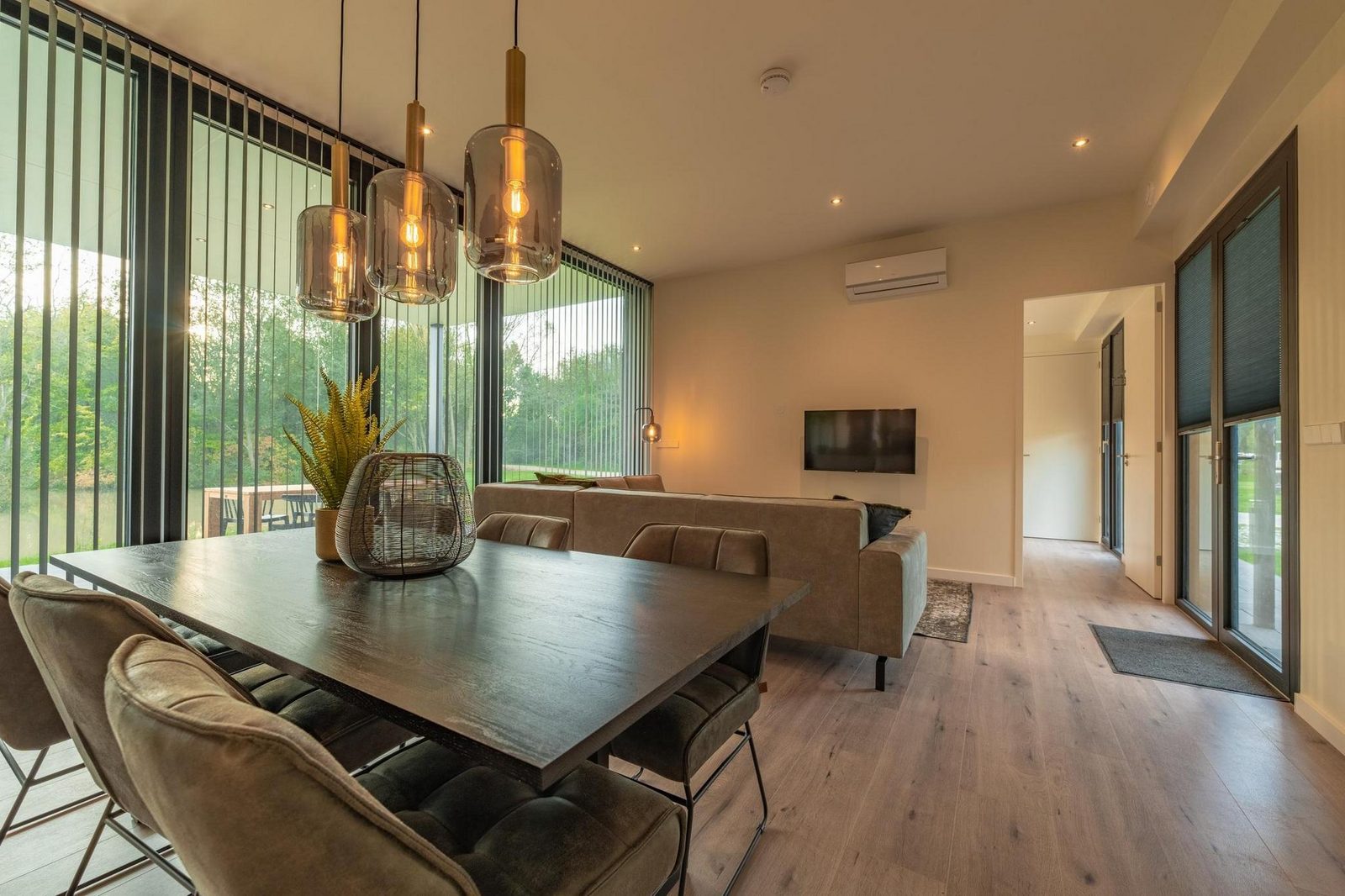 Wald Lodge BL6