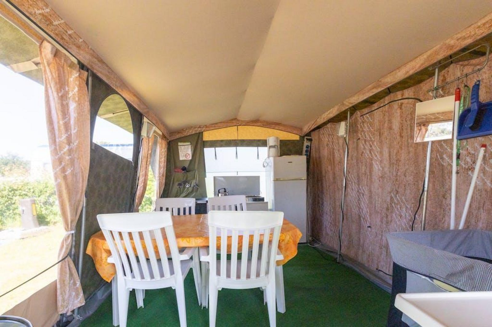 GlamLodge