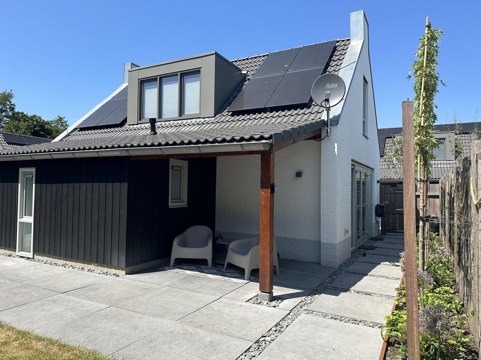 Bungalow 76