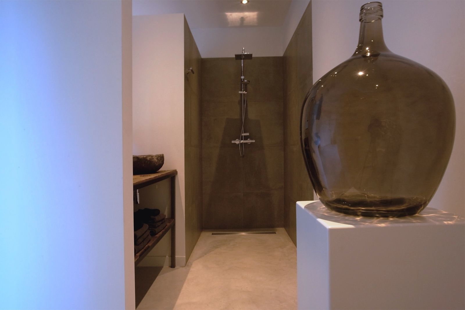 Stalen Boshuis - luxe vakantiehuis met sauna in Brabant