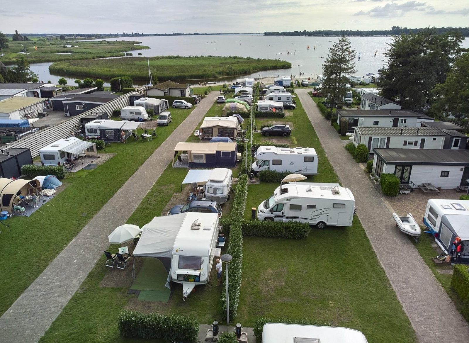 Comfort pitch with private sanitary facilities