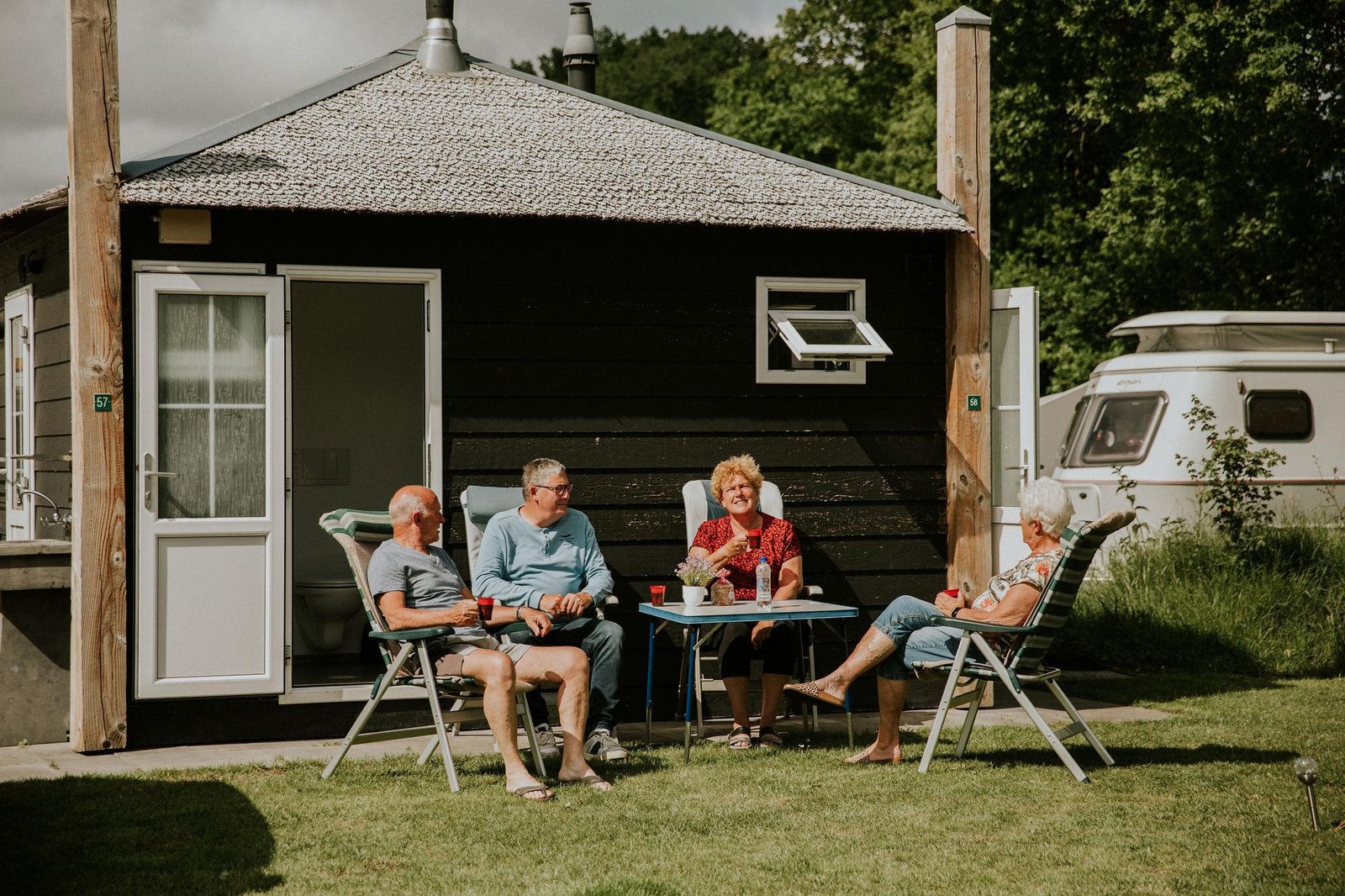Kampeerplaats met privé sanitair de luxe