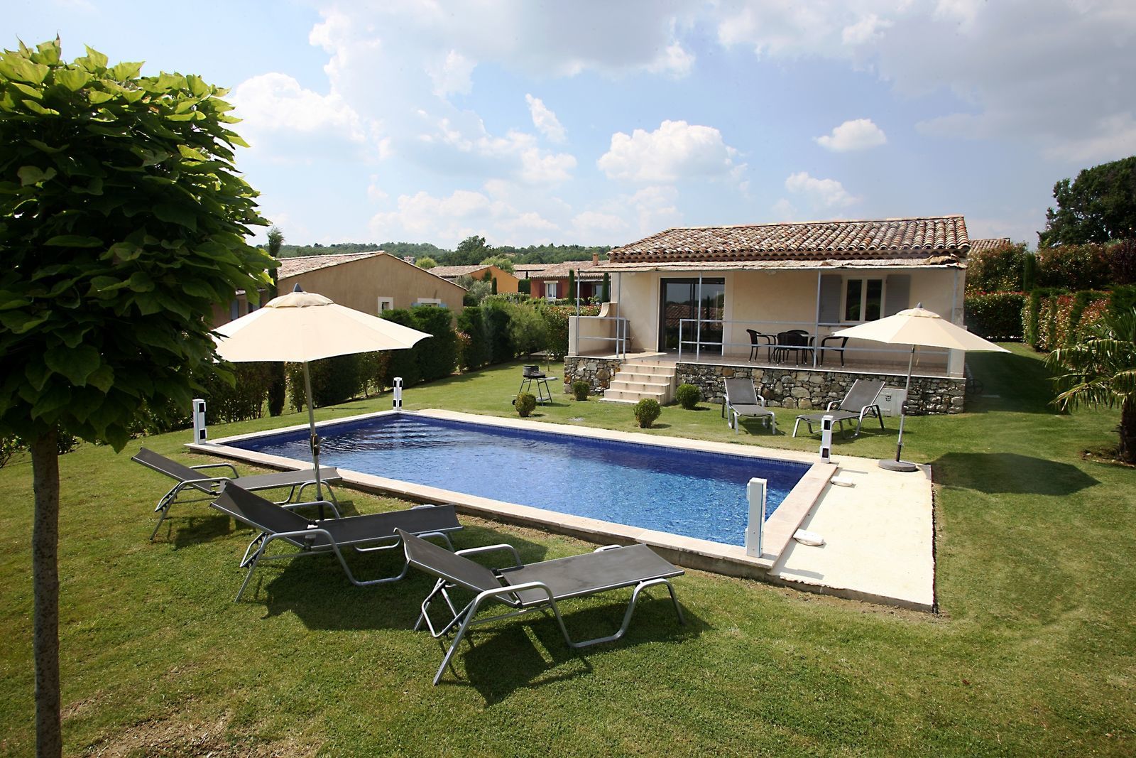 Park Beaudine - vakantiewoning T3 met prive-zwembad Provence