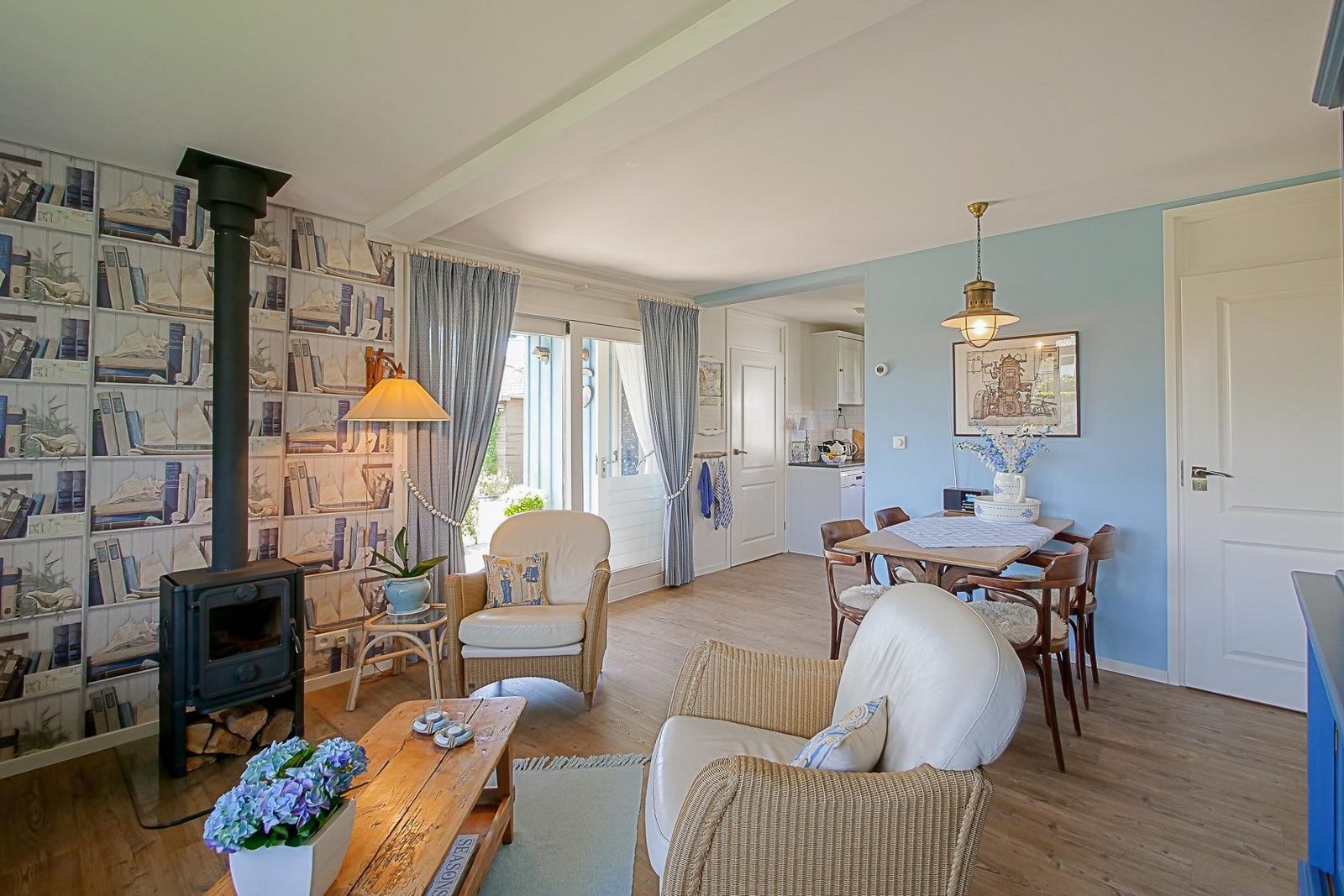 Blue Bay Cottage