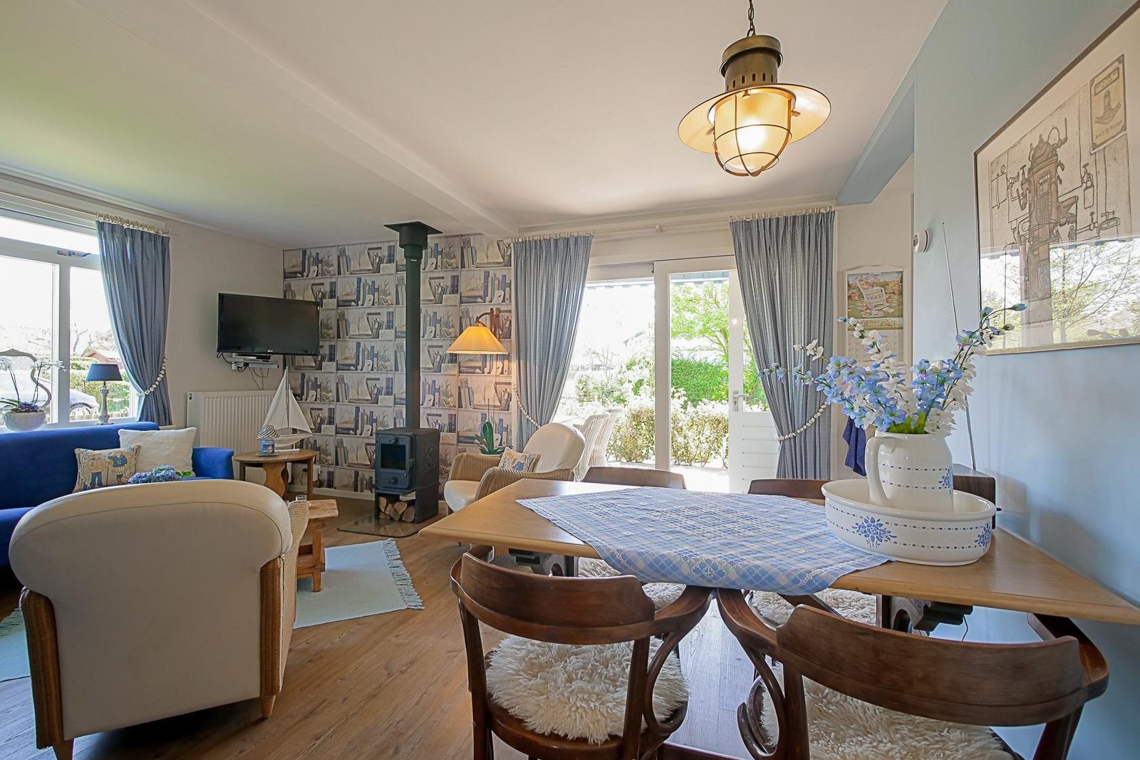 Blue Bay Cottage
