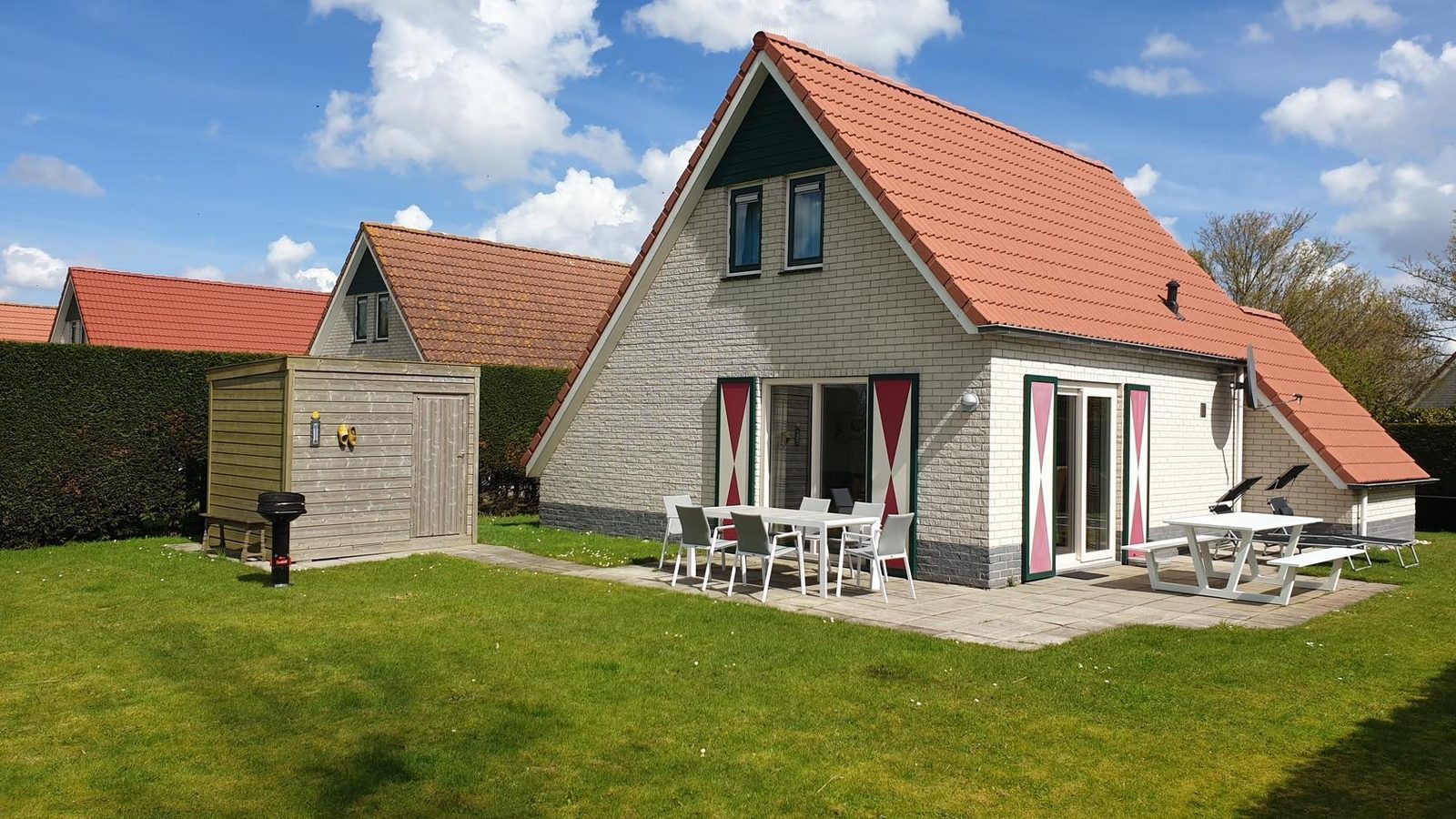 Schoneveld 176 (Zeemeeuw), Breskens