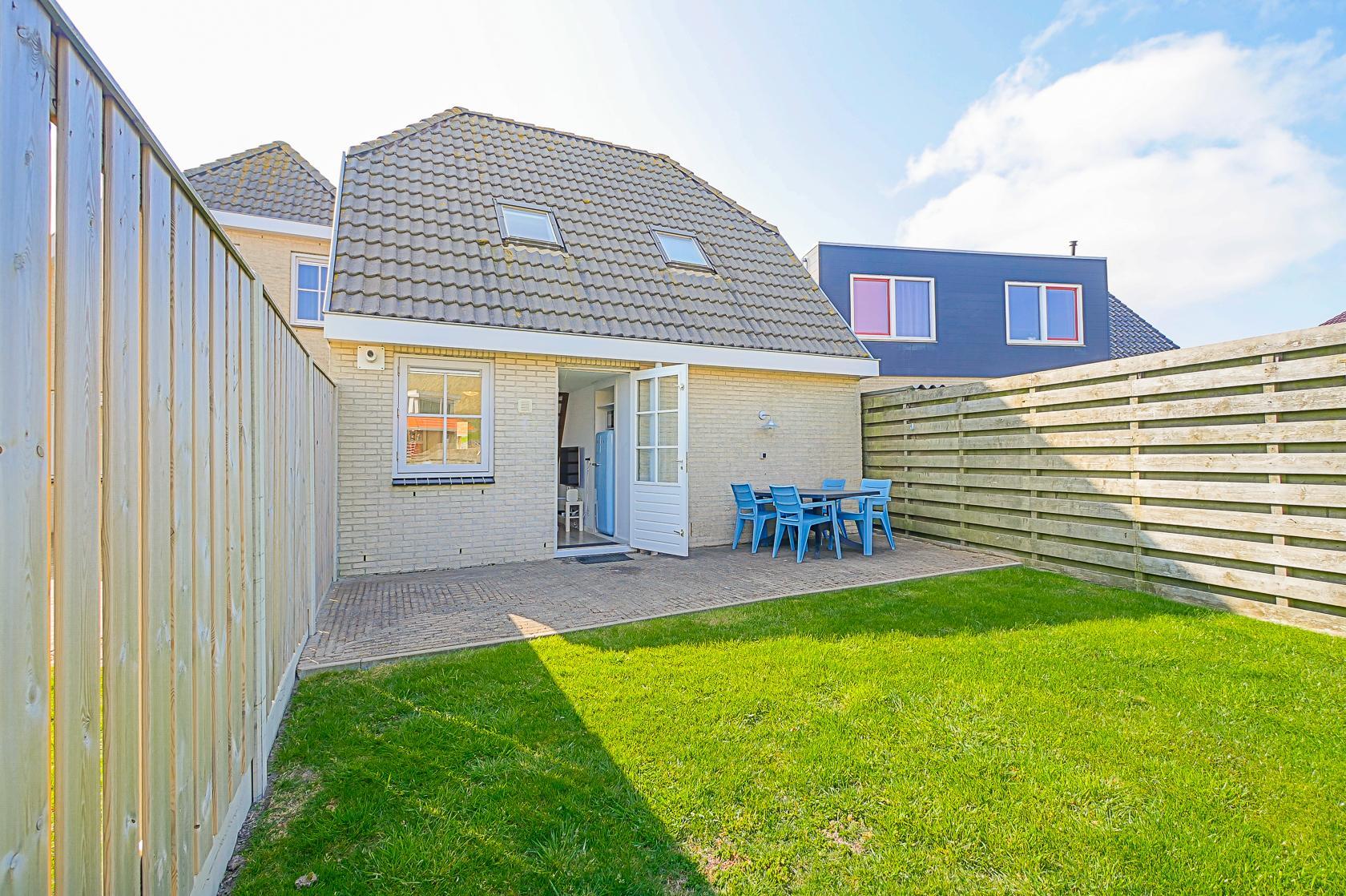 Omheind vakantiehuis Callantsoog met hond