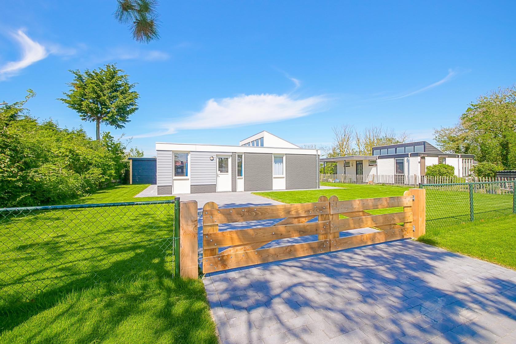 Ferienhaus mit umzäuntem Garten in Julianadorp aan Zee (Niederlande) und 2 Hunde erlaubt