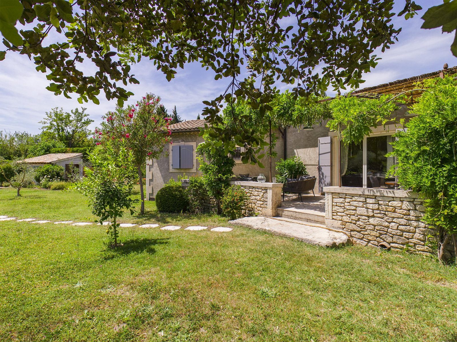 Villa la Cascade I vakantiehuis met privézwembad bij St Remy