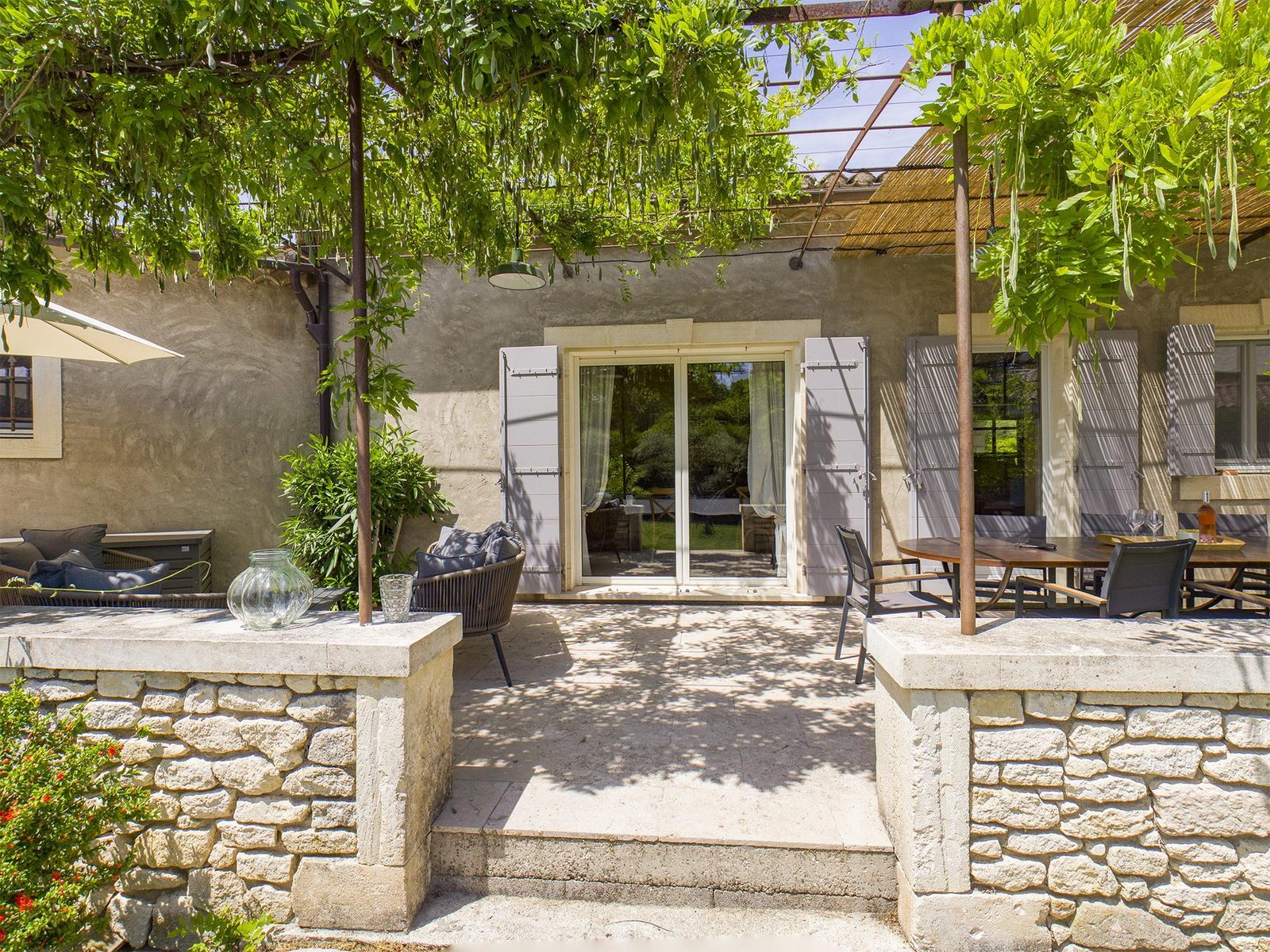 Villa la Cascade I vakantiehuis met privézwembad bij St Remy
