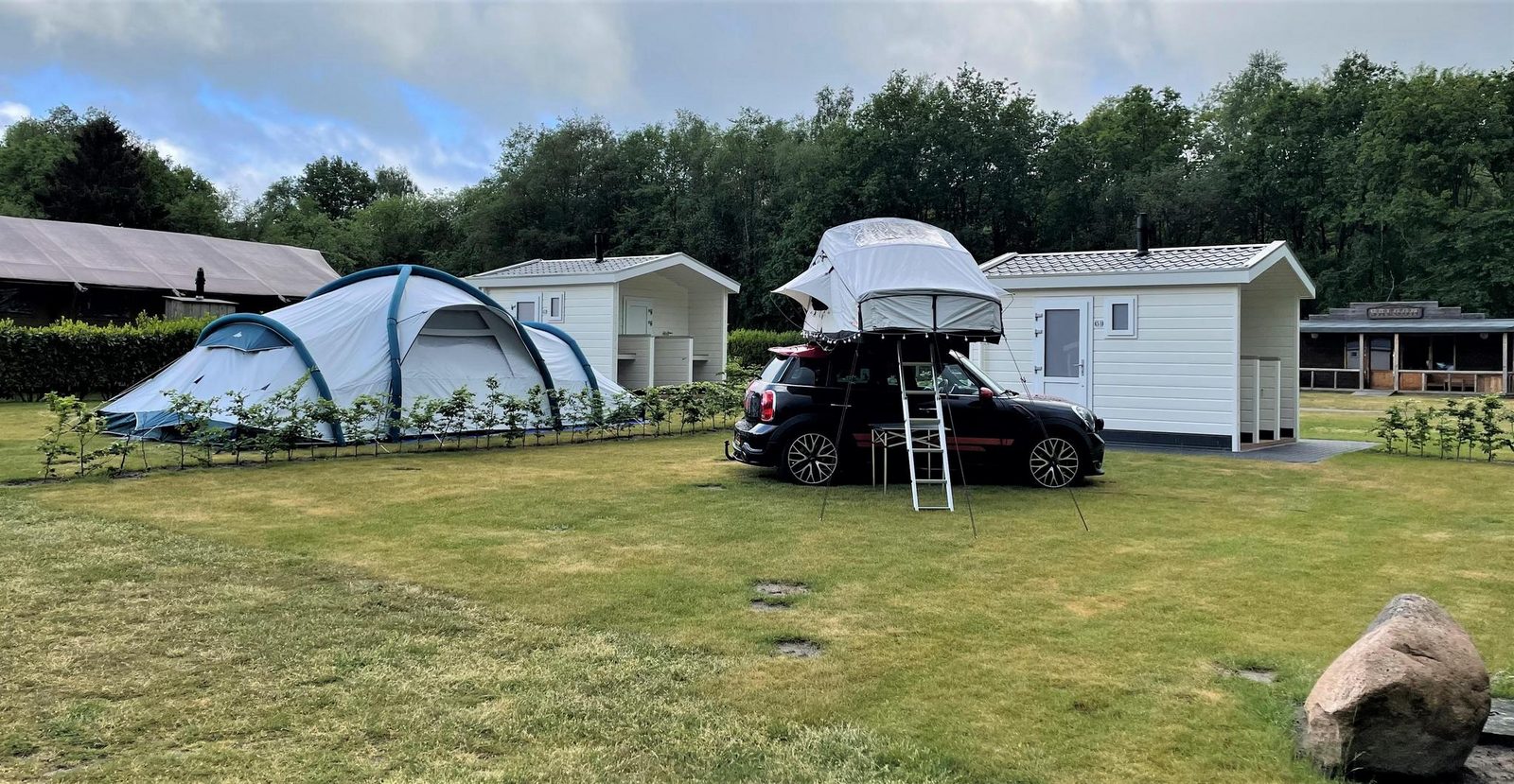 Kampeerplaats met privé- sanitair