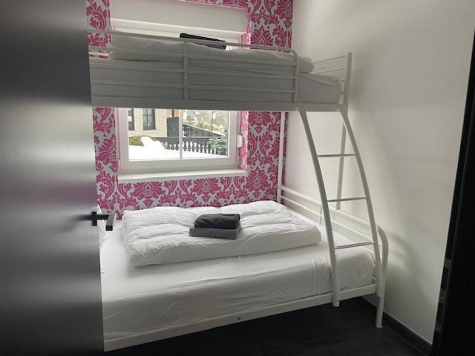 Kristall Apartments E