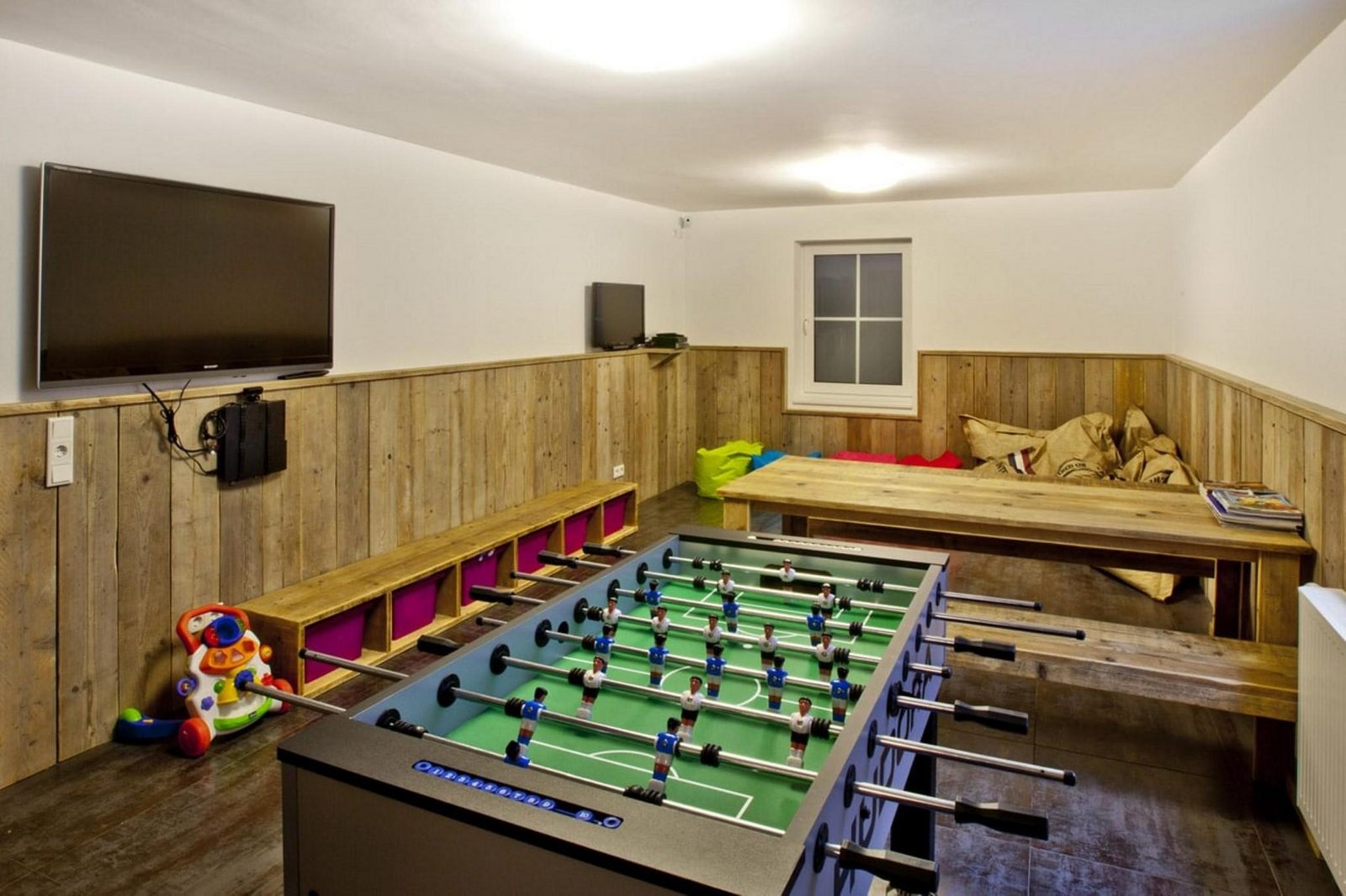 Kristall Apartments E