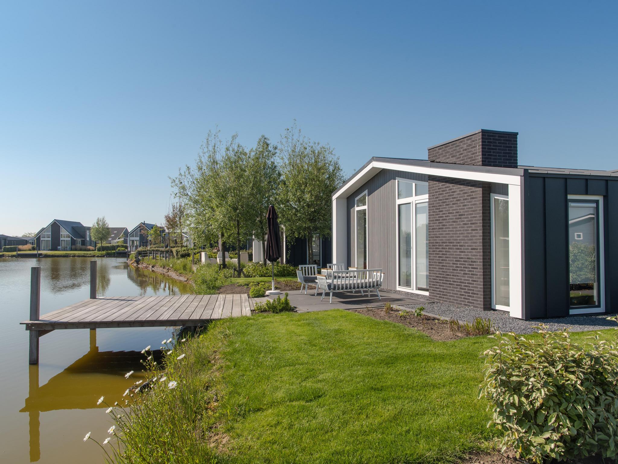 Waterresort Oosterschelde house no.28