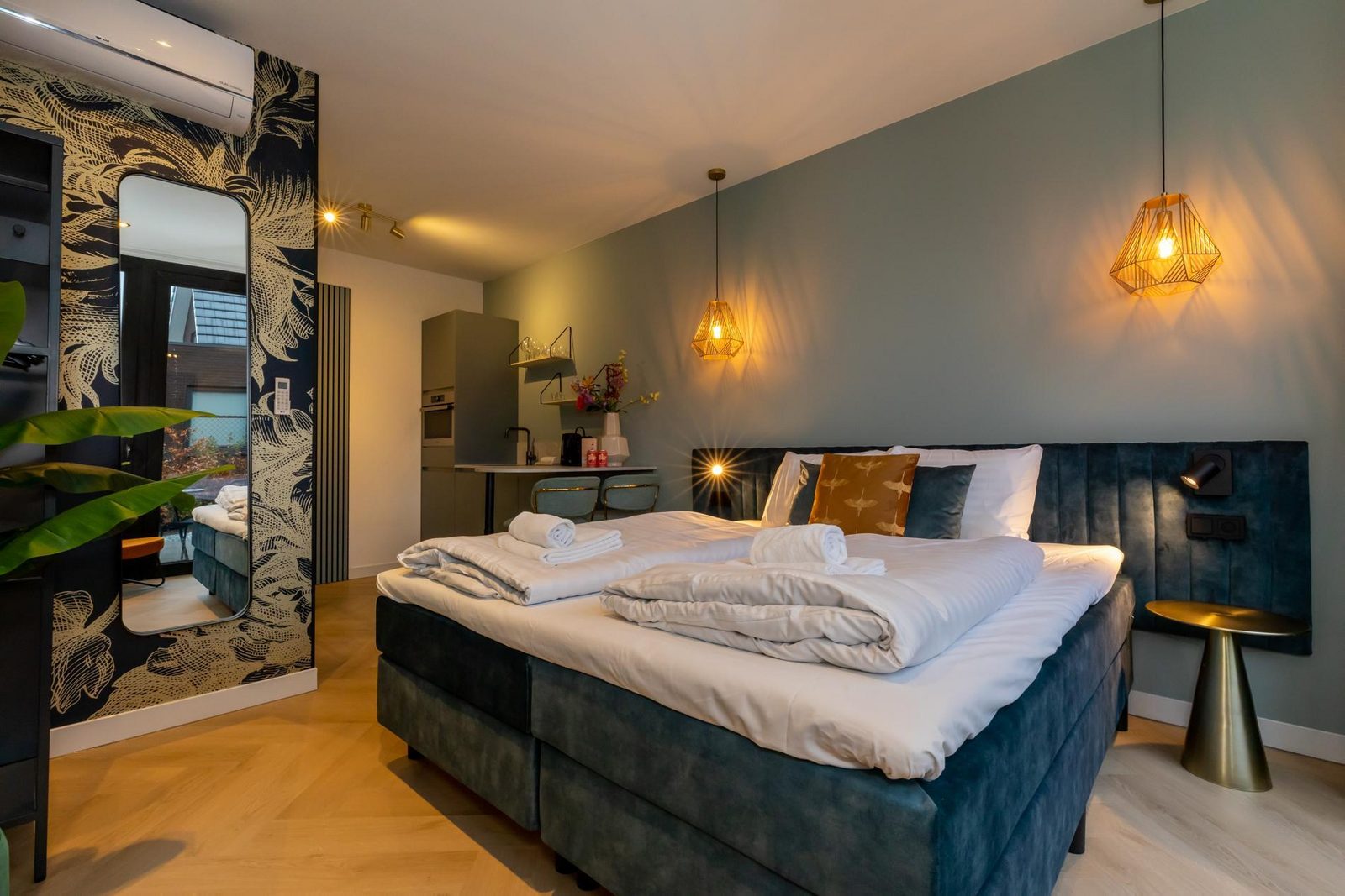 Studio Zeebries - Van der Manderelaan 16 | Dishoek 'Studio BRIES' 