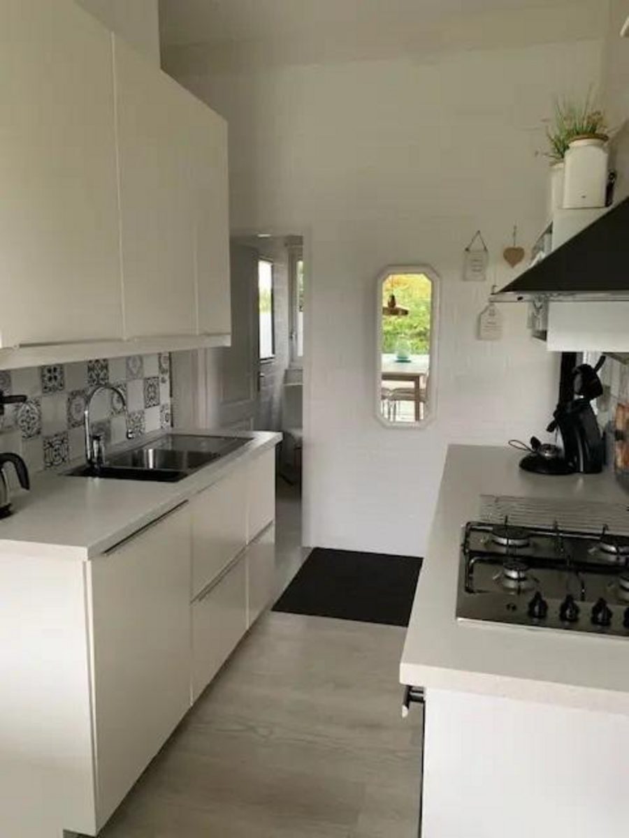 Bungalow 001