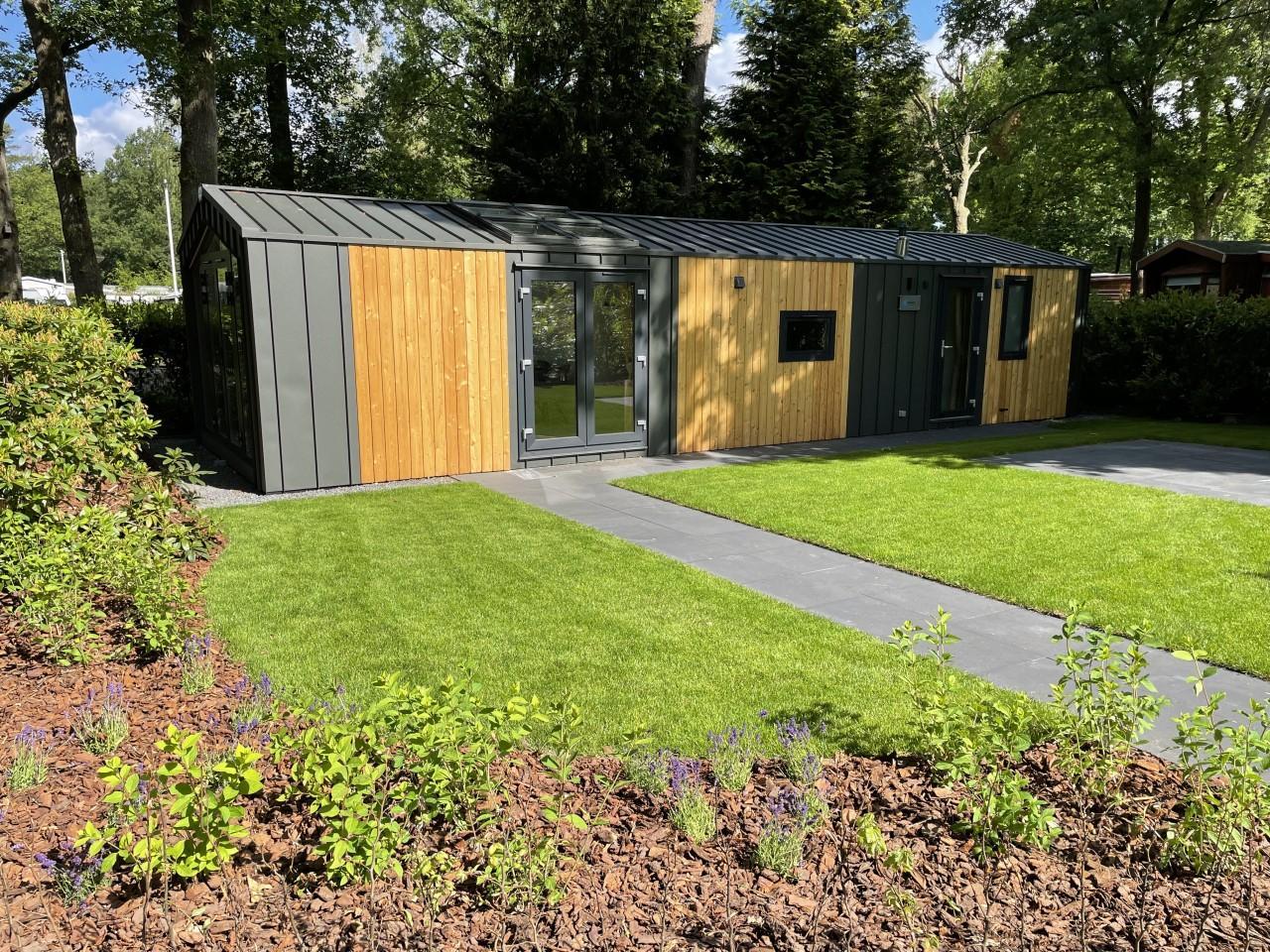 Geniet van een ontspannen vakantie in een modern Cozy Chalet op de mooiste plek in de Veluwe.