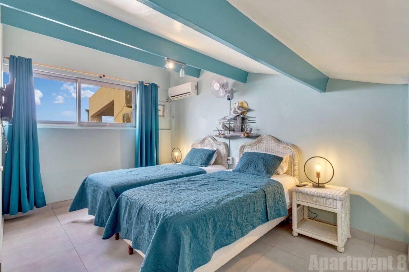 Bonaire Oceanfront 2-bedroom Apartment