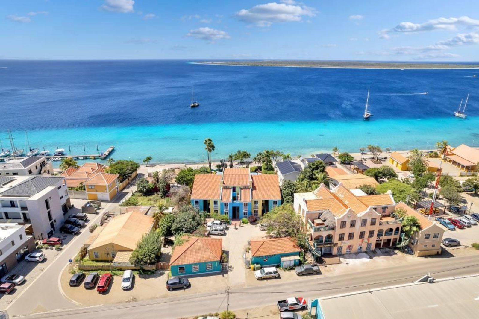 Bonaire Oceanfront 2-bedroom Apartment