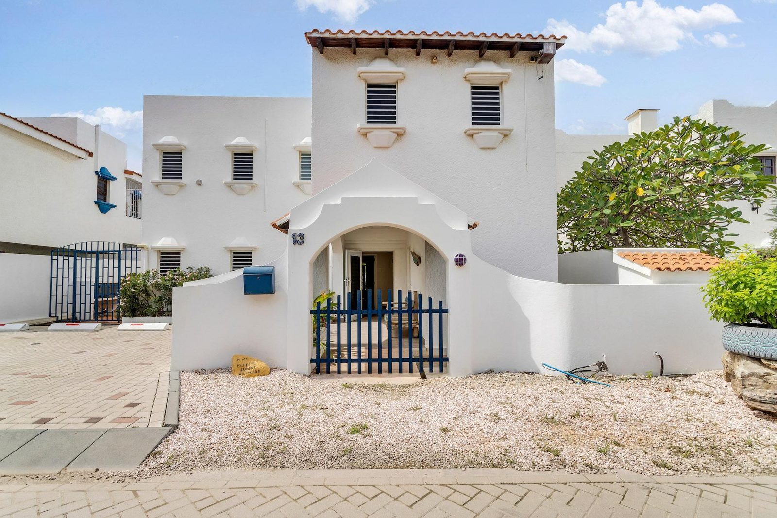 Bonaire Sunset Villa