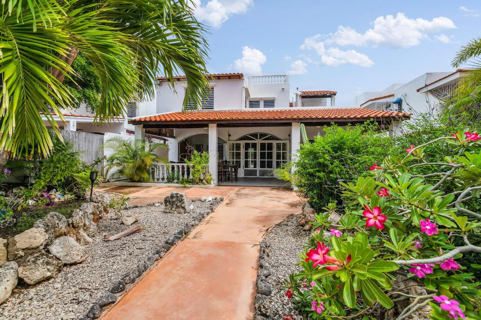 Bonaire Sunset Villa