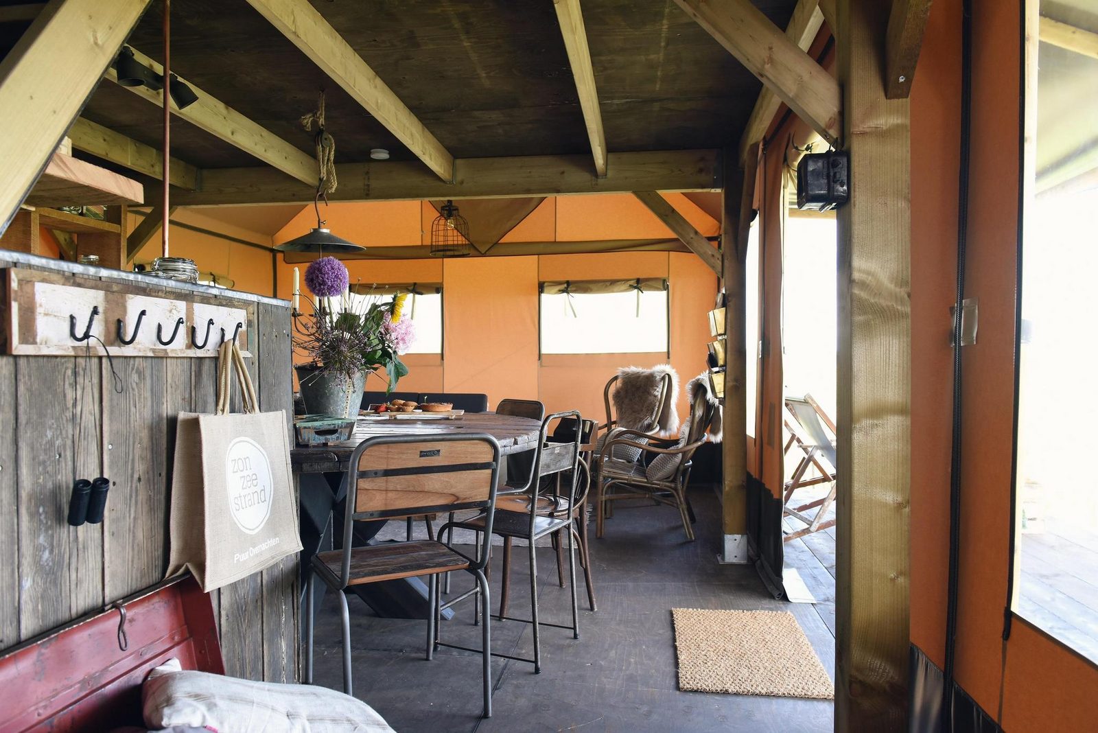 Wood Lodge